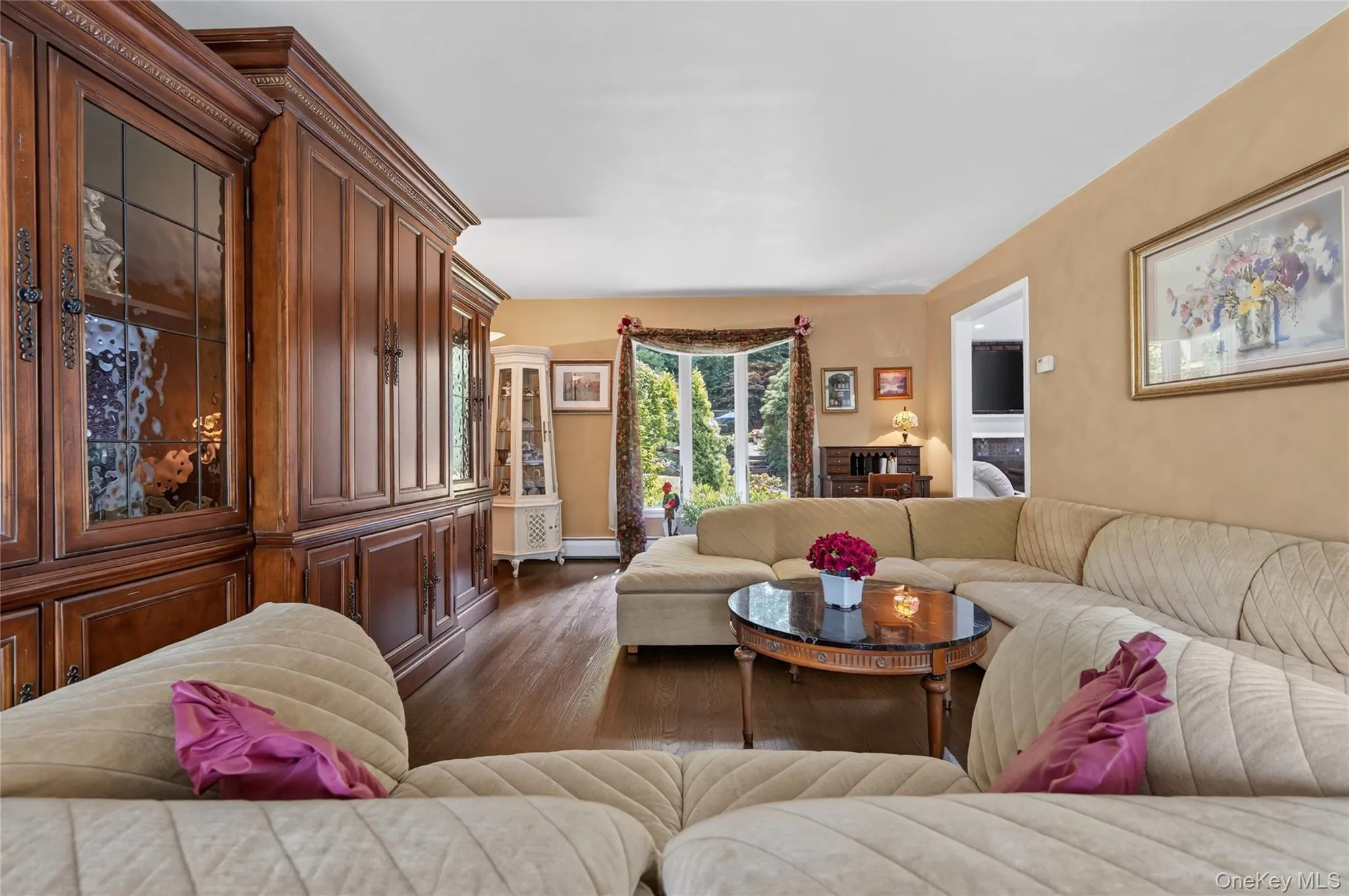 36 Arbor Lane, Huntington, NY, 5 Bedrooms Bedrooms, 9 Rooms Rooms,3 BathroomsBathrooms,Residential,For Rent,Arbor,0,1034699 36 Arbor Lane, Huntington, NY, 5 Bedrooms Bedrooms, 9 Rooms Rooms,3 BathroomsBathrooms,Residential,For Rent,Arbor,0,1034699