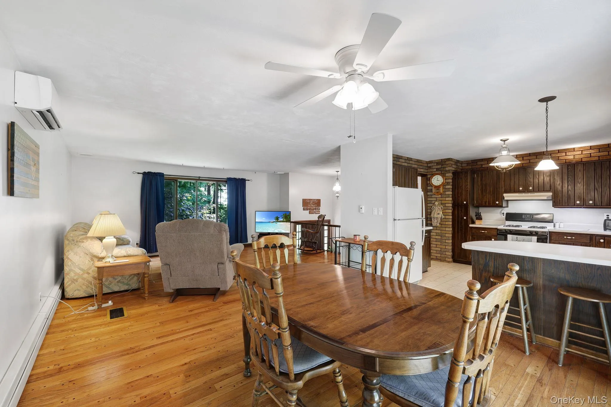 2333 Mountain Road, Mount Hope, NY, 3 Bedrooms Bedrooms, 11 Rooms Rooms,2 BathroomsBathrooms,Residential,For Rent,Mountain,0,1034700 2333 Mountain Road, Mount Hope, NY, 3 Bedrooms Bedrooms, 11 Rooms Rooms,2 BathroomsBathrooms,Residential,For Rent,Mountain,0,1034700