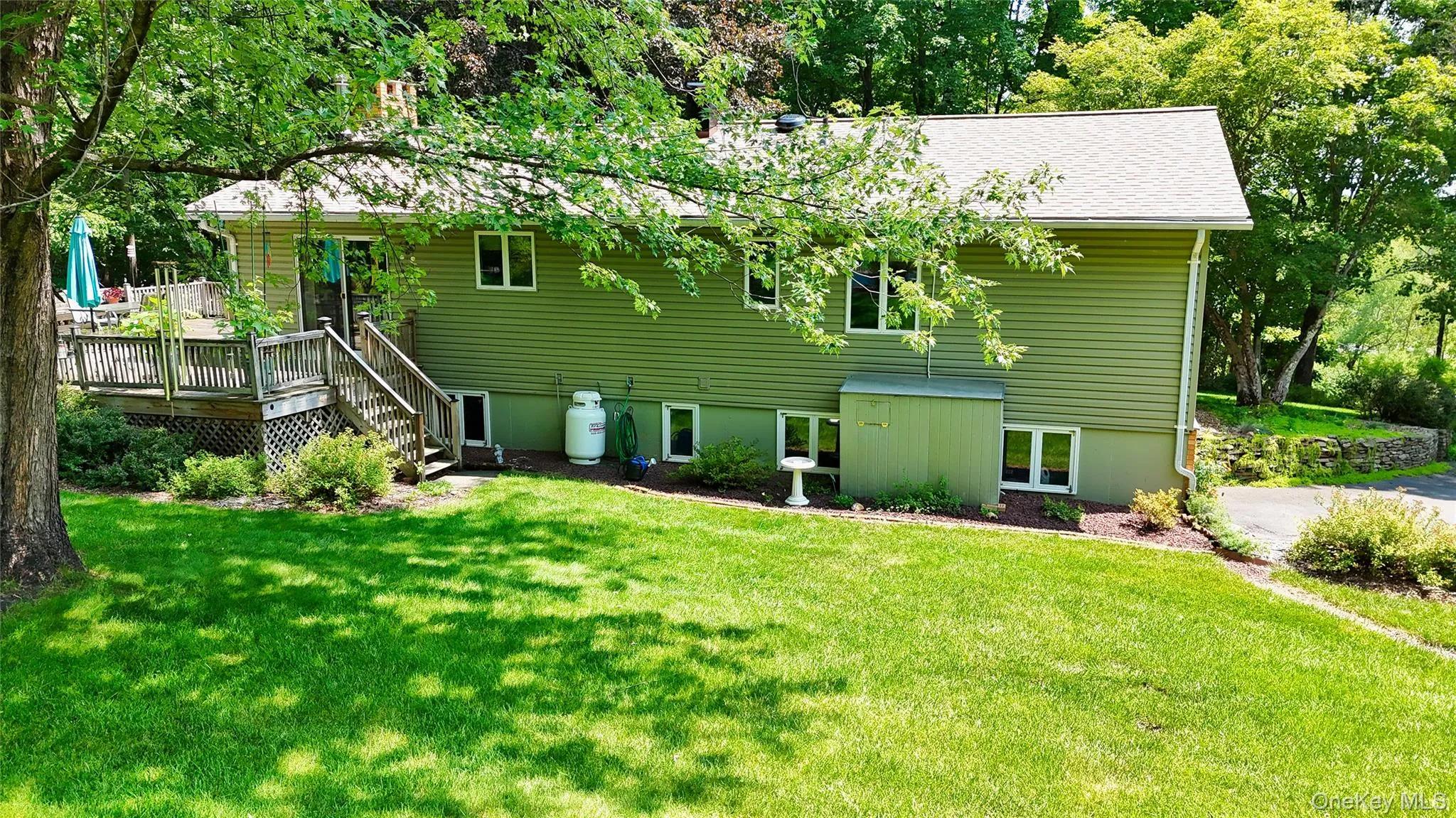 2333 Mountain Road, Mount Hope, NY, 3 Bedrooms Bedrooms, 11 Rooms Rooms,2 BathroomsBathrooms,Residential,For Rent,Mountain,0,1034700 2333 Mountain Road, Mount Hope, NY, 3 Bedrooms Bedrooms, 11 Rooms Rooms,2 BathroomsBathrooms,Residential,For Rent,Mountain,0,1034700