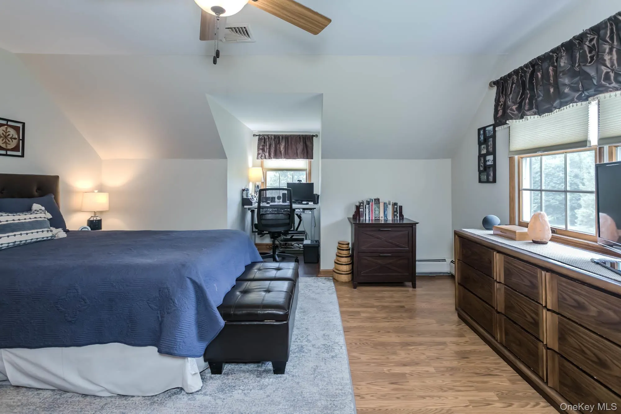 1 Cedar Hill Drive, Warwick (town), NY, 3 Bedrooms Bedrooms, 12 Rooms Rooms,2 BathroomsBathrooms,Residential,For Rent,Cedar Hill,0,1034702 1 Cedar Hill Drive, Warwick (town), NY, 3 Bedrooms Bedrooms, 12 Rooms Rooms,2 BathroomsBathrooms,Residential,For Rent,Cedar Hill,0,1034702