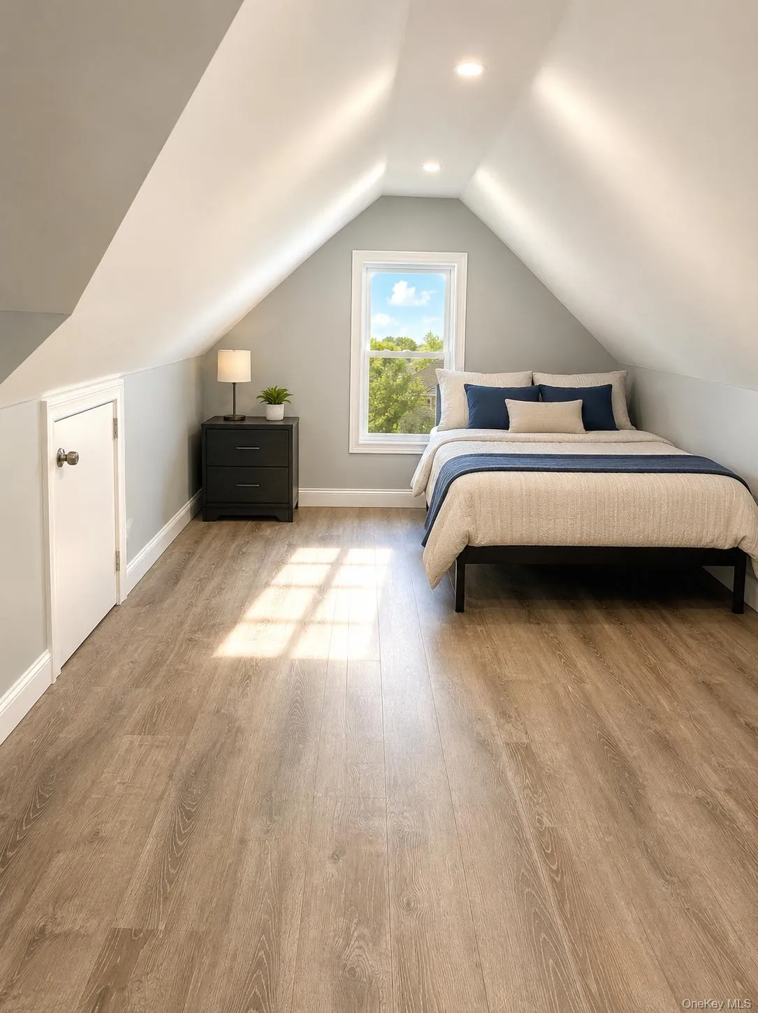 11132 202nd Street, New York, NY, 6 Bedrooms Bedrooms, 11 Rooms Rooms,3 BathroomsBathrooms,Residential,For Rent,202nd,0,1034707 11132 202nd Street, New York, NY, 6 Bedrooms Bedrooms, 11 Rooms Rooms,3 BathroomsBathrooms,Residential,For Rent,202nd,0,1034707