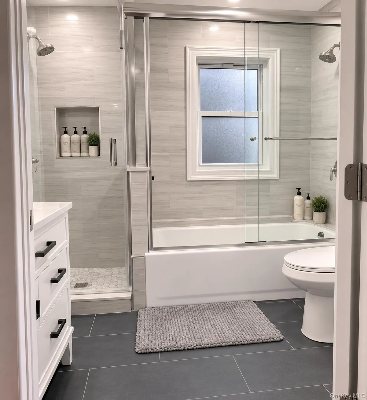 11132 202nd Street, New York, NY, 6 Bedrooms Bedrooms, 11 Rooms Rooms,3 BathroomsBathrooms,Residential,For Rent,202nd,0,1034707 11132 202nd Street, New York, NY, 6 Bedrooms Bedrooms, 11 Rooms Rooms,3 BathroomsBathrooms,Residential,For Rent,202nd,0,1034707