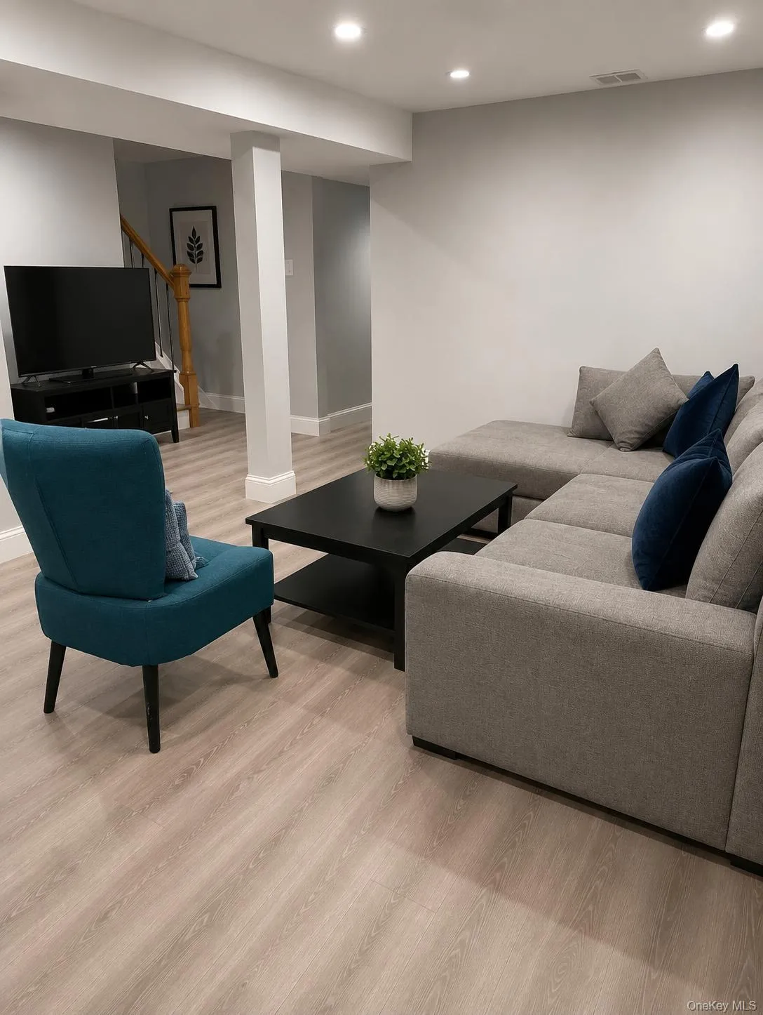11132 202nd Street, New York, NY, 6 Bedrooms Bedrooms, 11 Rooms Rooms,3 BathroomsBathrooms,Residential,For Rent,202nd,0,1034707 11132 202nd Street, New York, NY, 6 Bedrooms Bedrooms, 11 Rooms Rooms,3 BathroomsBathrooms,Residential,For Rent,202nd,0,1034707