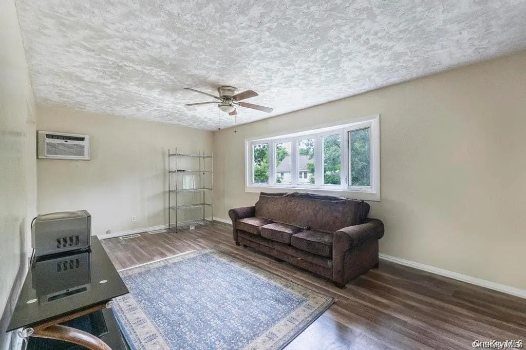 84 State Avenue, Babylon, NY, 4 Bedrooms Bedrooms, 8 Rooms Rooms,2 BathroomsBathrooms,Residential Lease,For Rent,State,0,1034713 84 State Avenue, Babylon, NY, 4 Bedrooms Bedrooms, 8 Rooms Rooms,2 BathroomsBathrooms,Residential Lease,For Rent,State,0,1034713