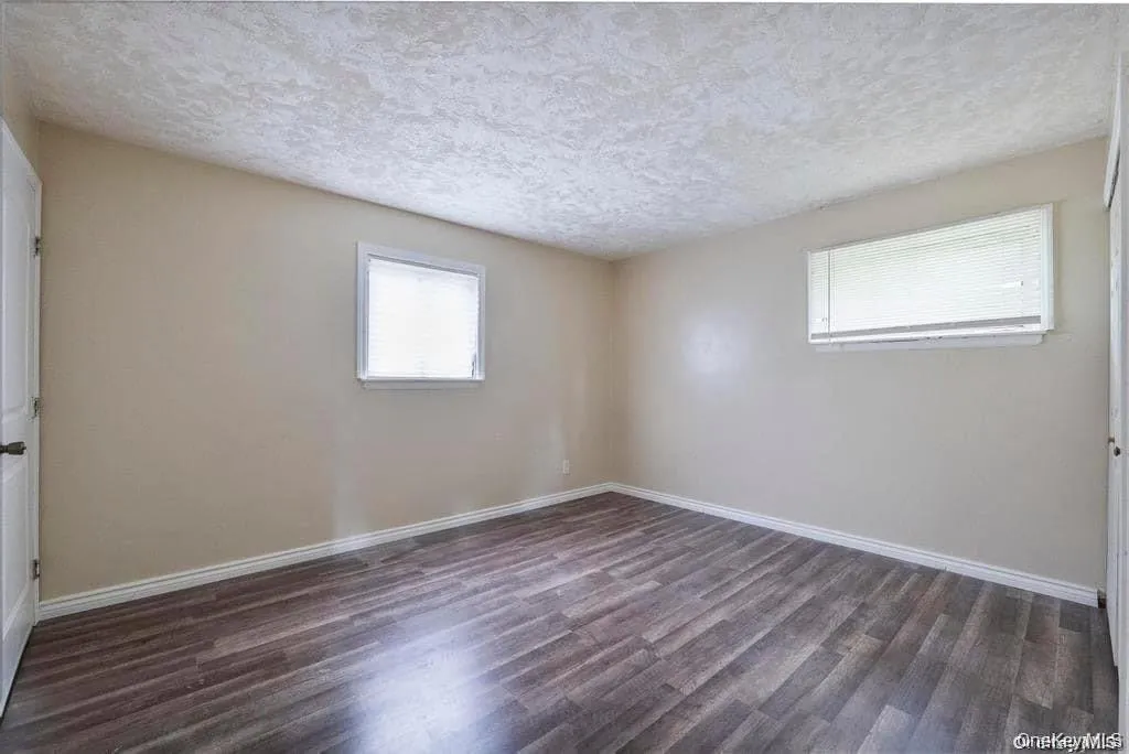 84 State Avenue, Babylon, NY, 4 Bedrooms Bedrooms, 8 Rooms Rooms,2 BathroomsBathrooms,Residential Lease,For Rent,State,0,1034713 84 State Avenue, Babylon, NY, 4 Bedrooms Bedrooms, 8 Rooms Rooms,2 BathroomsBathrooms,Residential Lease,For Rent,State,0,1034713