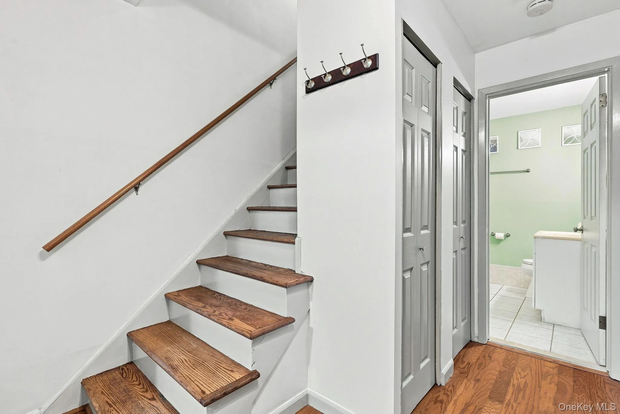 Hallway with 3 closets! Hallway with 3 closets!