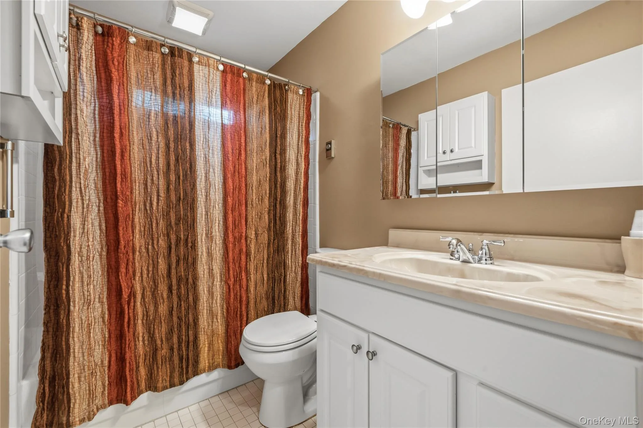 7 Avon Court, Brookhaven, NY, 2 Bedrooms Bedrooms, 6 Rooms Rooms,2 BathroomsBathrooms,Residential,For Rent,Avon,0,1034719 7 Avon Court, Brookhaven, NY, 2 Bedrooms Bedrooms, 6 Rooms Rooms,2 BathroomsBathrooms,Residential,For Rent,Avon,0,1034719