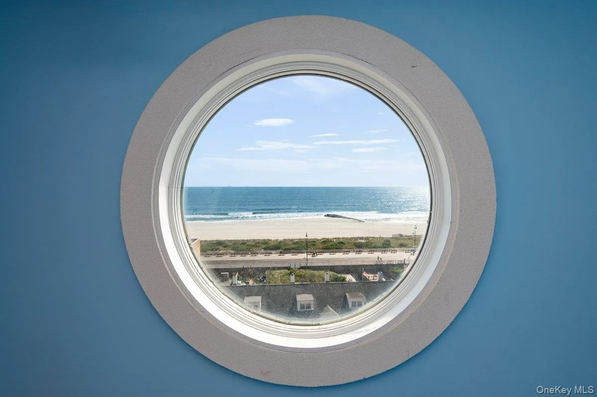661 Broadway, Long Beach, NY, 3 Bedrooms Bedrooms, 5 Rooms Rooms,2 BathroomsBathrooms,Residential,For Rent,Broadway,0,1034731 661 Broadway, Long Beach, NY, 3 Bedrooms Bedrooms, 5 Rooms Rooms,2 BathroomsBathrooms,Residential,For Rent,Broadway,0,1034731