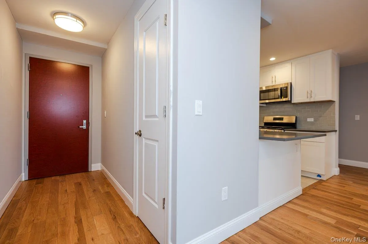661 Broadway, Long Beach, NY, 3 Bedrooms Bedrooms, 5 Rooms Rooms,2 BathroomsBathrooms,Residential,For Rent,Broadway,0,1034731 661 Broadway, Long Beach, NY, 3 Bedrooms Bedrooms, 5 Rooms Rooms,2 BathroomsBathrooms,Residential,For Rent,Broadway,0,1034731