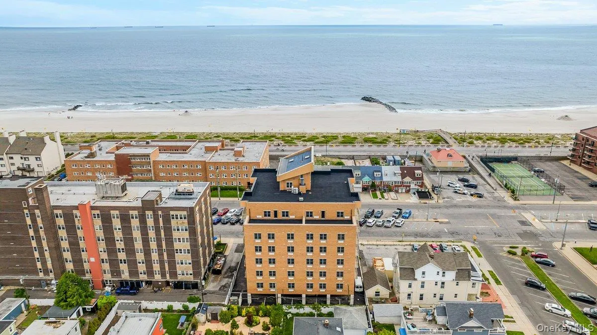 661 Broadway, Long Beach, NY, 3 Bedrooms Bedrooms, 5 Rooms Rooms,2 BathroomsBathrooms,Residential,For Rent,Broadway,0,1034731 661 Broadway, Long Beach, NY, 3 Bedrooms Bedrooms, 5 Rooms Rooms,2 BathroomsBathrooms,Residential,For Rent,Broadway,0,1034731