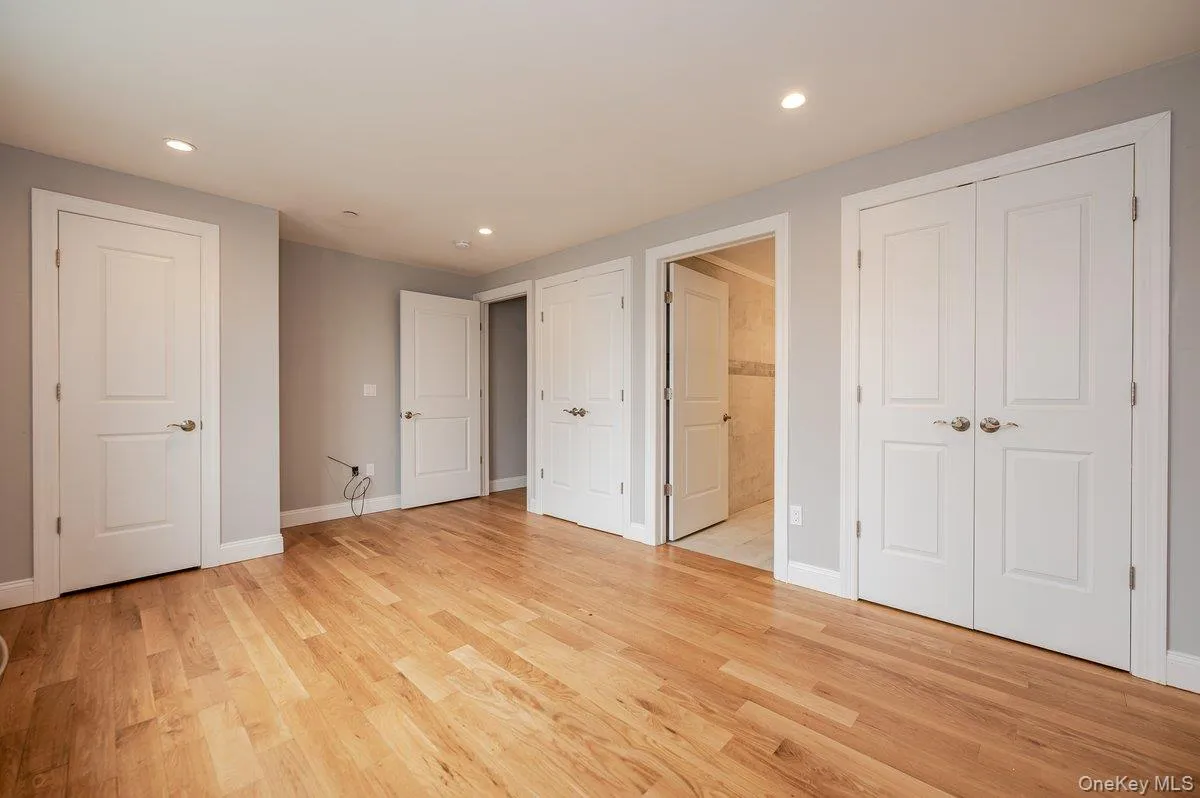 661 Broadway, Long Beach, NY, 3 Bedrooms Bedrooms, 5 Rooms Rooms,2 BathroomsBathrooms,Residential,For Rent,Broadway,0,1034731 661 Broadway, Long Beach, NY, 3 Bedrooms Bedrooms, 5 Rooms Rooms,2 BathroomsBathrooms,Residential,For Rent,Broadway,0,1034731