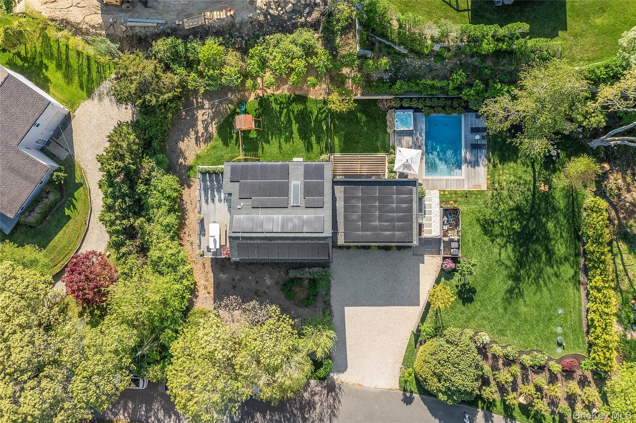 Beautifully landscaped Beautifully landscaped