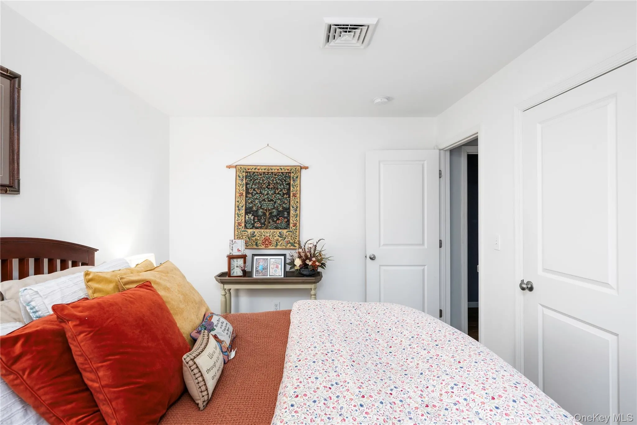 71 Pine Road, Hyde Park, NY, 3 Bedrooms Bedrooms, 13 Rooms Rooms,3 BathroomsBathrooms,Residential,For Rent,Pine,0,1034739 71 Pine Road, Hyde Park, NY, 3 Bedrooms Bedrooms, 13 Rooms Rooms,3 BathroomsBathrooms,Residential,For Rent,Pine,0,1034739
