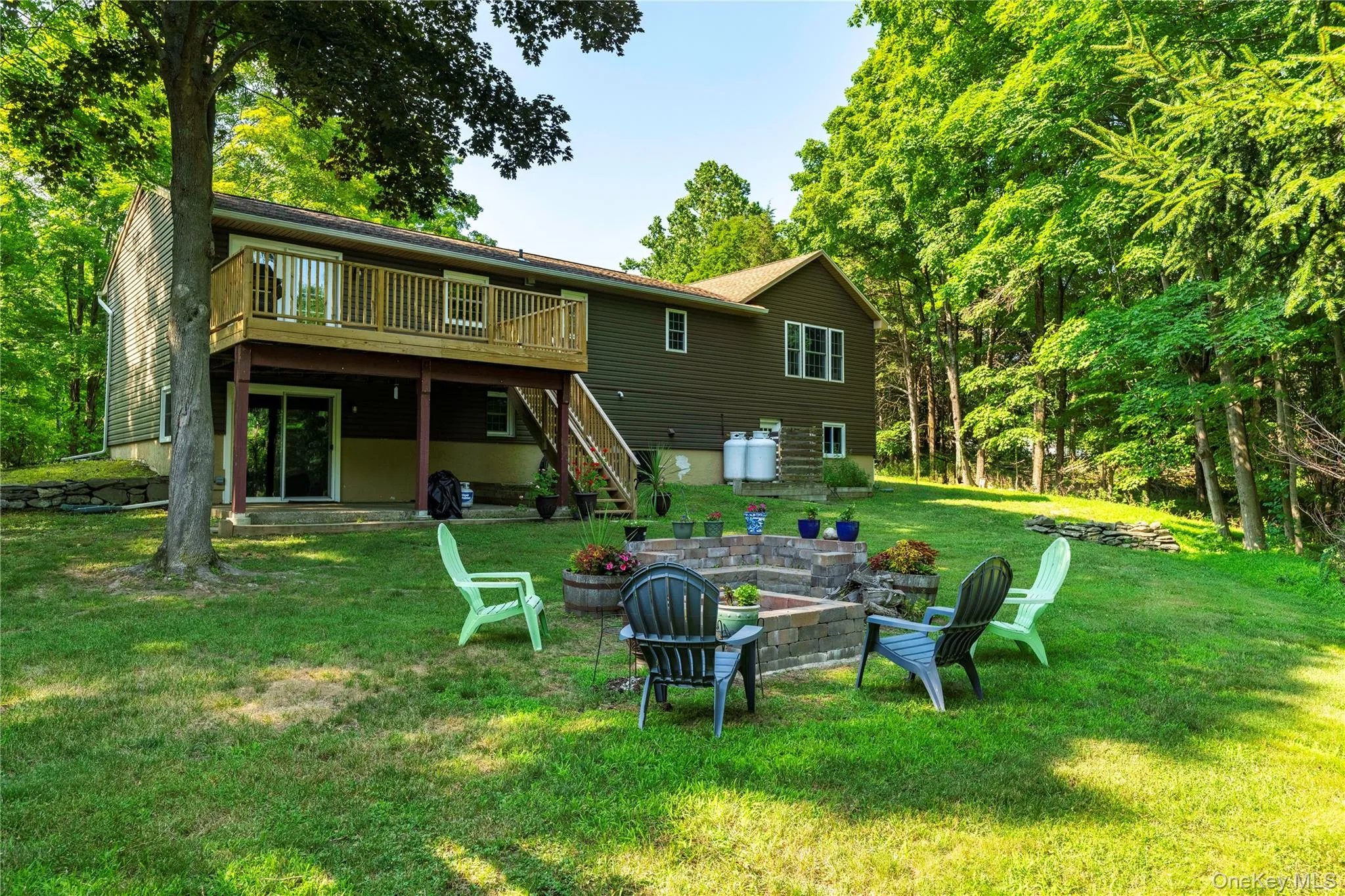 71 Pine Road, Hyde Park, NY, 3 Bedrooms Bedrooms, 13 Rooms Rooms,3 BathroomsBathrooms,Residential,For Rent,Pine,0,1034739 71 Pine Road, Hyde Park, NY, 3 Bedrooms Bedrooms, 13 Rooms Rooms,3 BathroomsBathrooms,Residential,For Rent,Pine,0,1034739