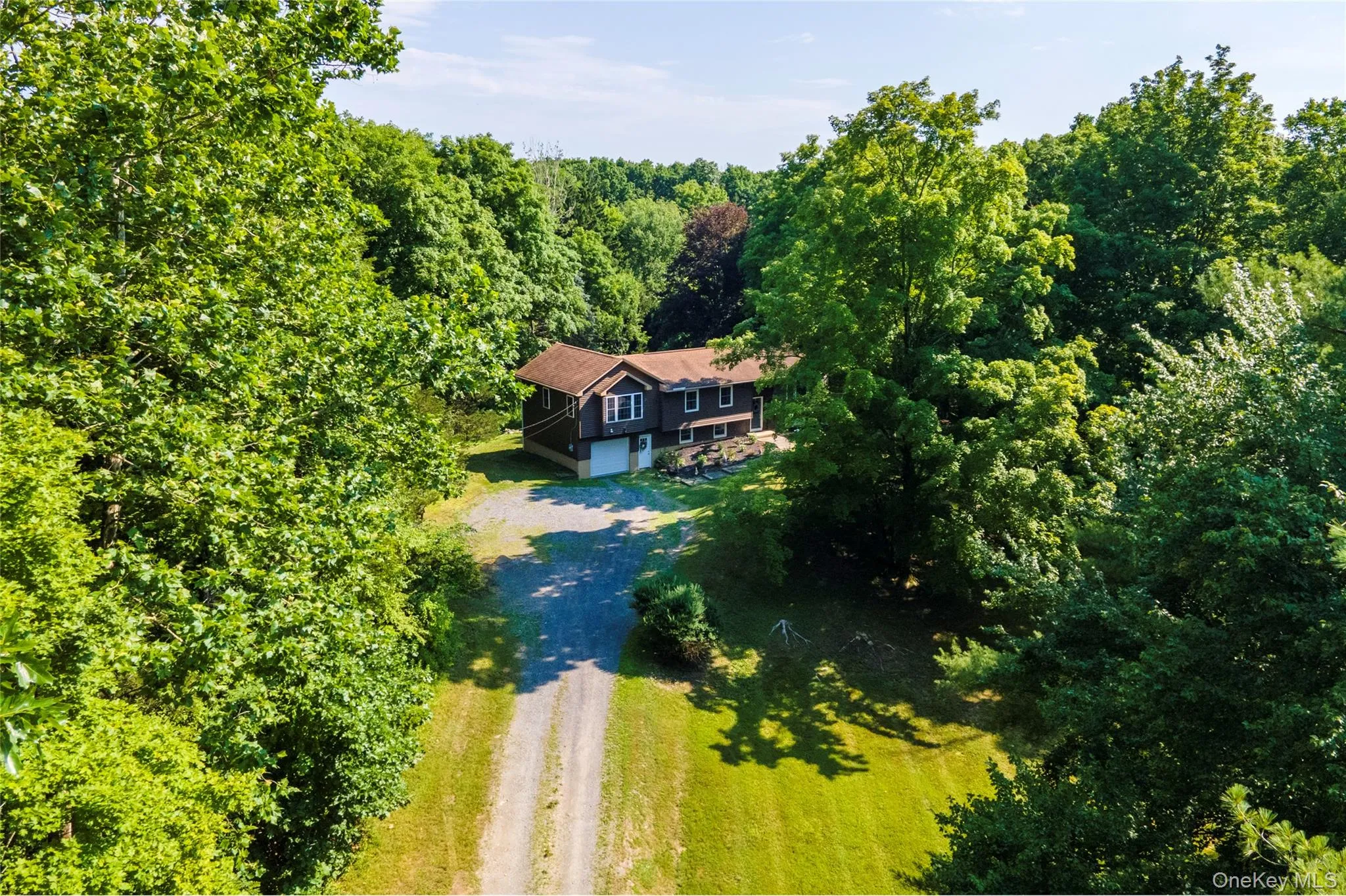 71 Pine Road, Hyde Park, NY, 3 Bedrooms Bedrooms, 13 Rooms Rooms,3 BathroomsBathrooms,Residential,For Rent,Pine,0,1034739 71 Pine Road, Hyde Park, NY, 3 Bedrooms Bedrooms, 13 Rooms Rooms,3 BathroomsBathrooms,Residential,For Rent,Pine,0,1034739
