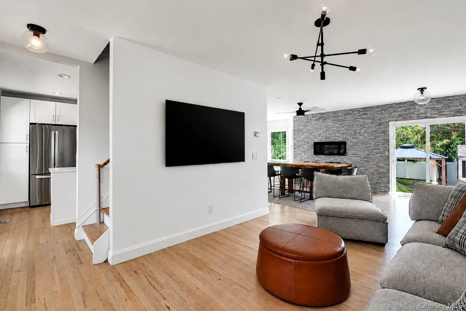 105 Harrison Avenue, Brookhaven, NY, 3 Bedrooms Bedrooms, 7 Rooms Rooms,3 BathroomsBathrooms,Residential,For Rent,Harrison,0,1034743 105 Harrison Avenue, Brookhaven, NY, 3 Bedrooms Bedrooms, 7 Rooms Rooms,3 BathroomsBathrooms,Residential,For Rent,Harrison,0,1034743