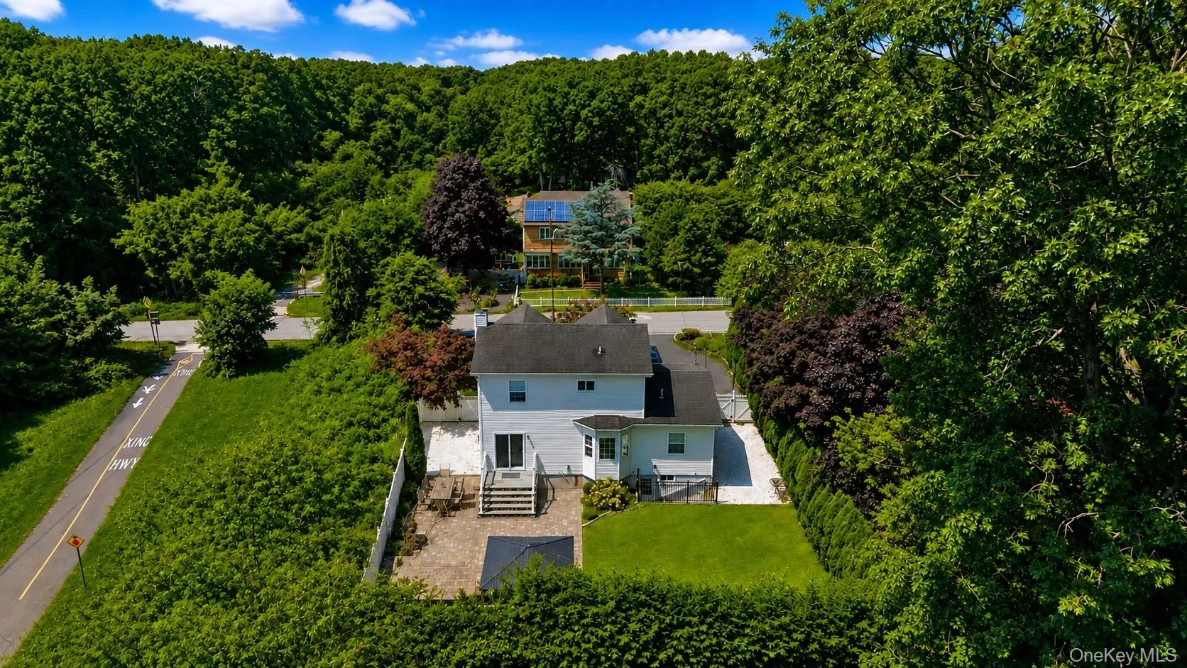 105 Harrison Avenue, Brookhaven, NY, 3 Bedrooms Bedrooms, 7 Rooms Rooms,3 BathroomsBathrooms,Residential,For Rent,Harrison,0,1034743 105 Harrison Avenue, Brookhaven, NY, 3 Bedrooms Bedrooms, 7 Rooms Rooms,3 BathroomsBathrooms,Residential,For Rent,Harrison,0,1034743