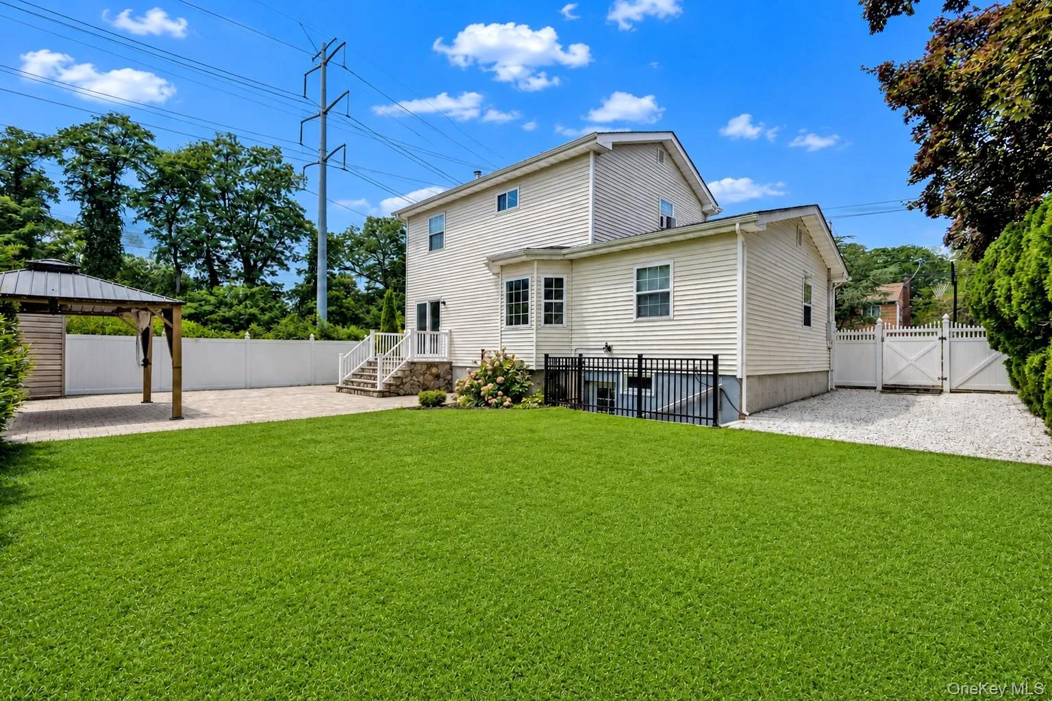 105 Harrison Avenue, Brookhaven, NY, 3 Bedrooms Bedrooms, 7 Rooms Rooms,3 BathroomsBathrooms,Residential,For Rent,Harrison,0,1034743 105 Harrison Avenue, Brookhaven, NY, 3 Bedrooms Bedrooms, 7 Rooms Rooms,3 BathroomsBathrooms,Residential,For Rent,Harrison,0,1034743