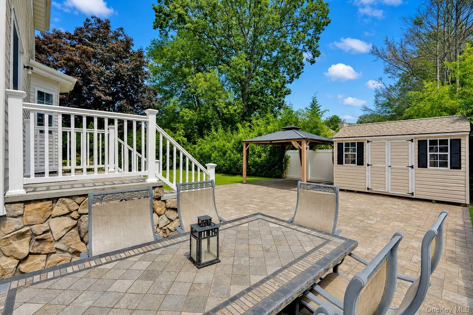 105 Harrison Avenue, Brookhaven, NY, 3 Bedrooms Bedrooms, 7 Rooms Rooms,3 BathroomsBathrooms,Residential,For Rent,Harrison,0,1034743 105 Harrison Avenue, Brookhaven, NY, 3 Bedrooms Bedrooms, 7 Rooms Rooms,3 BathroomsBathrooms,Residential,For Rent,Harrison,0,1034743