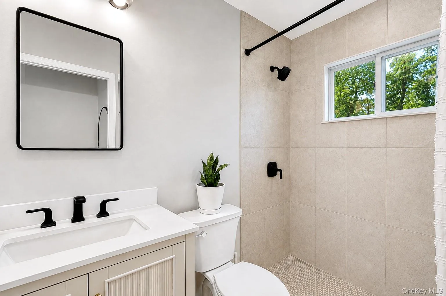 105 Harrison Avenue, Brookhaven, NY, 3 Bedrooms Bedrooms, 7 Rooms Rooms,3 BathroomsBathrooms,Residential,For Rent,Harrison,0,1034743 105 Harrison Avenue, Brookhaven, NY, 3 Bedrooms Bedrooms, 7 Rooms Rooms,3 BathroomsBathrooms,Residential,For Rent,Harrison,0,1034743