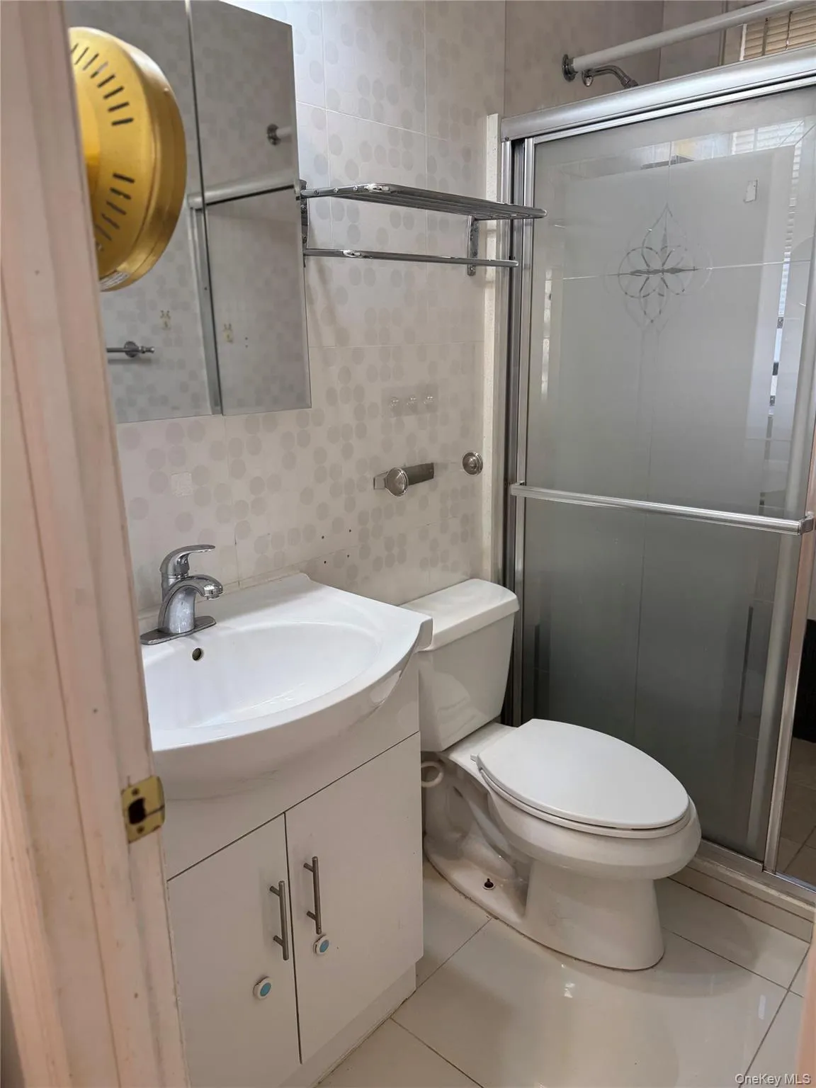 2925 Matthews Avenue, New York, NY, 1 Bedroom Bedrooms, 3 Rooms Rooms,1 BathroomBathrooms,Residential,For Rent,Matthews,0,1034751 2925 Matthews Avenue, New York, NY, 1 Bedroom Bedrooms, 3 Rooms Rooms,1 BathroomBathrooms,Residential,For Rent,Matthews,0,1034751