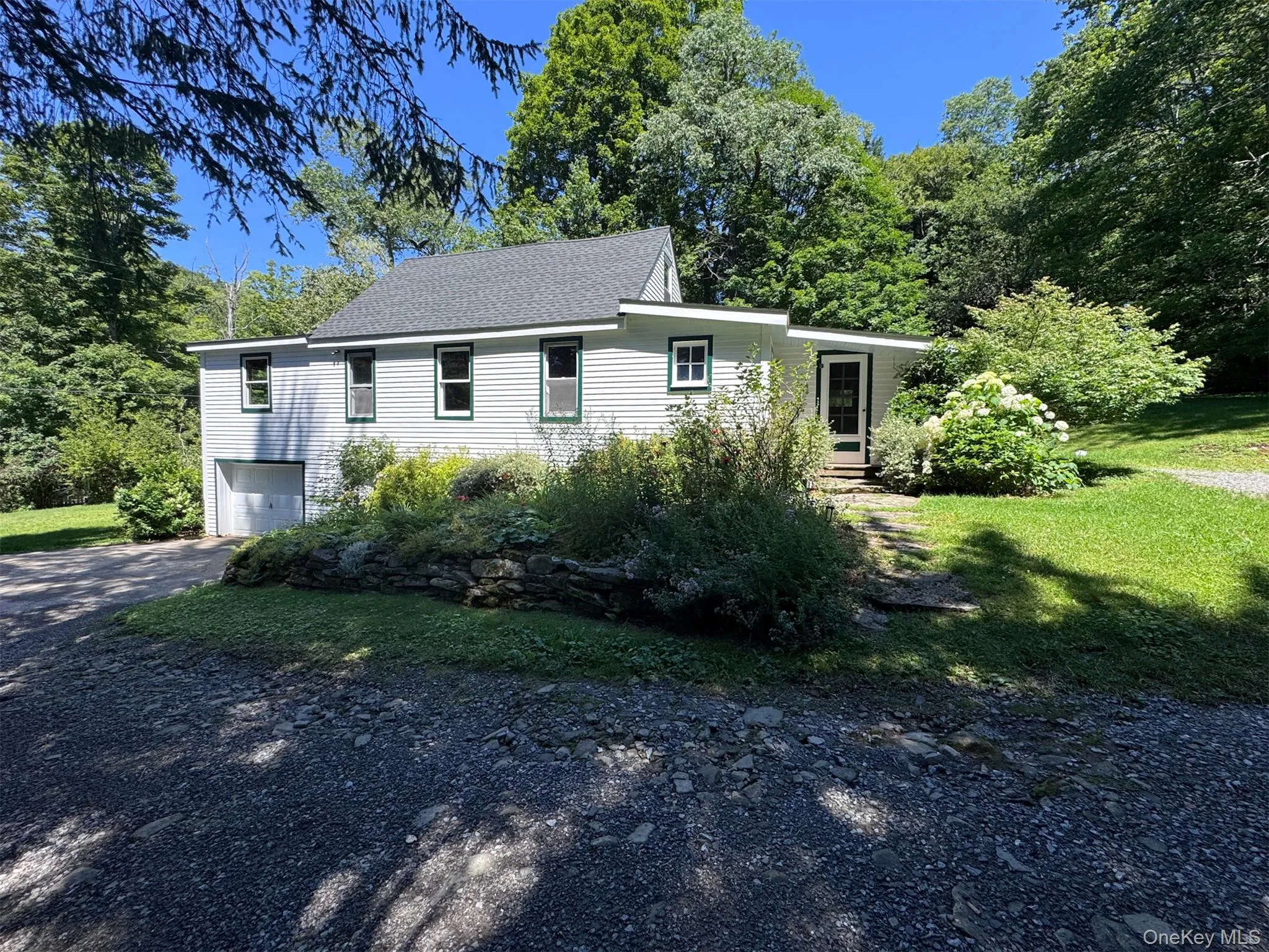 60 Alder Creek Road, Hardenburgh, NY, 3 Bedrooms Bedrooms, 5 Rooms Rooms,1 BathroomBathrooms,Residential,For Rent,Alder Creek,0,1034754 60 Alder Creek Road, Hardenburgh, NY, 3 Bedrooms Bedrooms, 5 Rooms Rooms,1 BathroomBathrooms,Residential,For Rent,Alder Creek,0,1034754