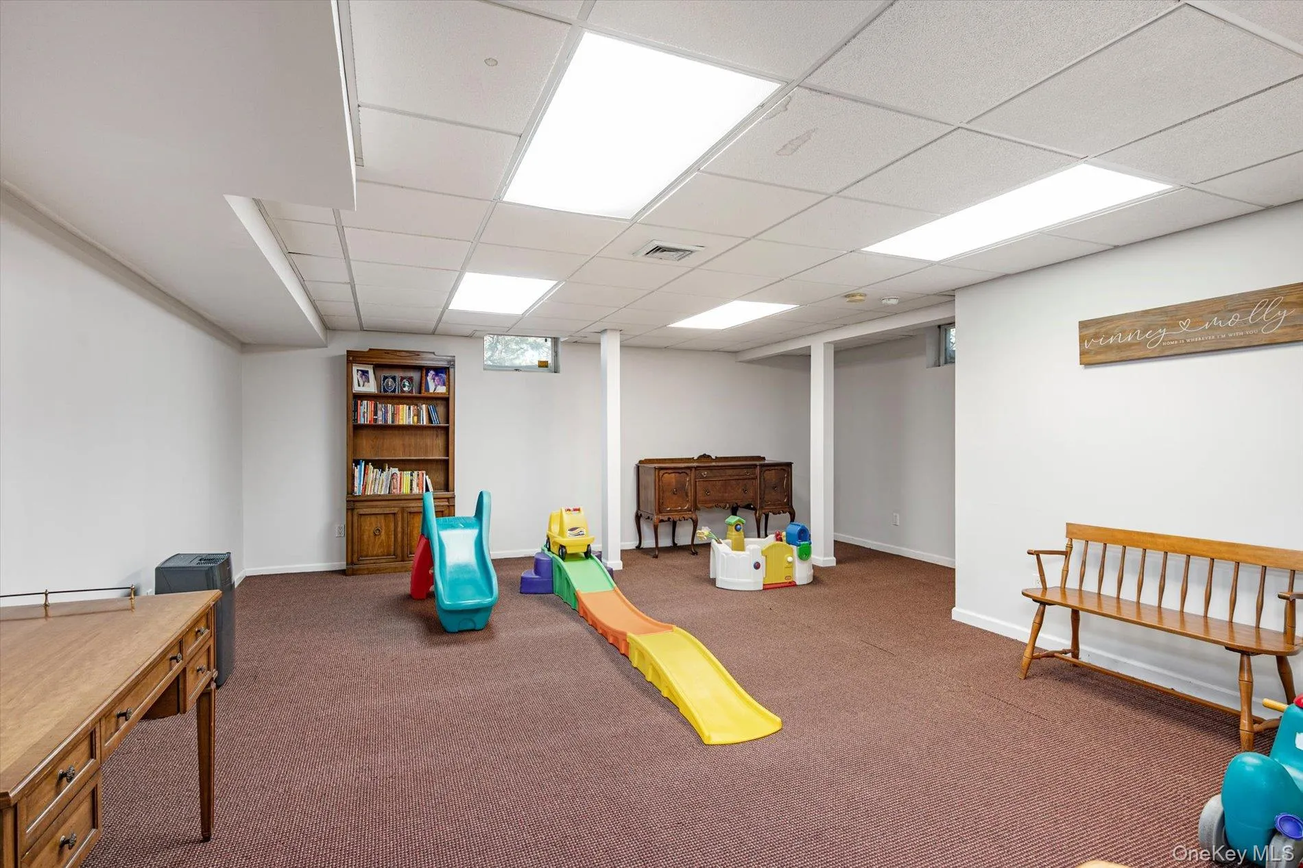 1 Fox Hollow Court, Huntington, NY, 5 Bedrooms Bedrooms, 8 Rooms Rooms,4 BathroomsBathrooms,Residential,For Rent,Fox Hollow,0,1034755 1 Fox Hollow Court, Huntington, NY, 5 Bedrooms Bedrooms, 8 Rooms Rooms,4 BathroomsBathrooms,Residential,For Rent,Fox Hollow,0,1034755