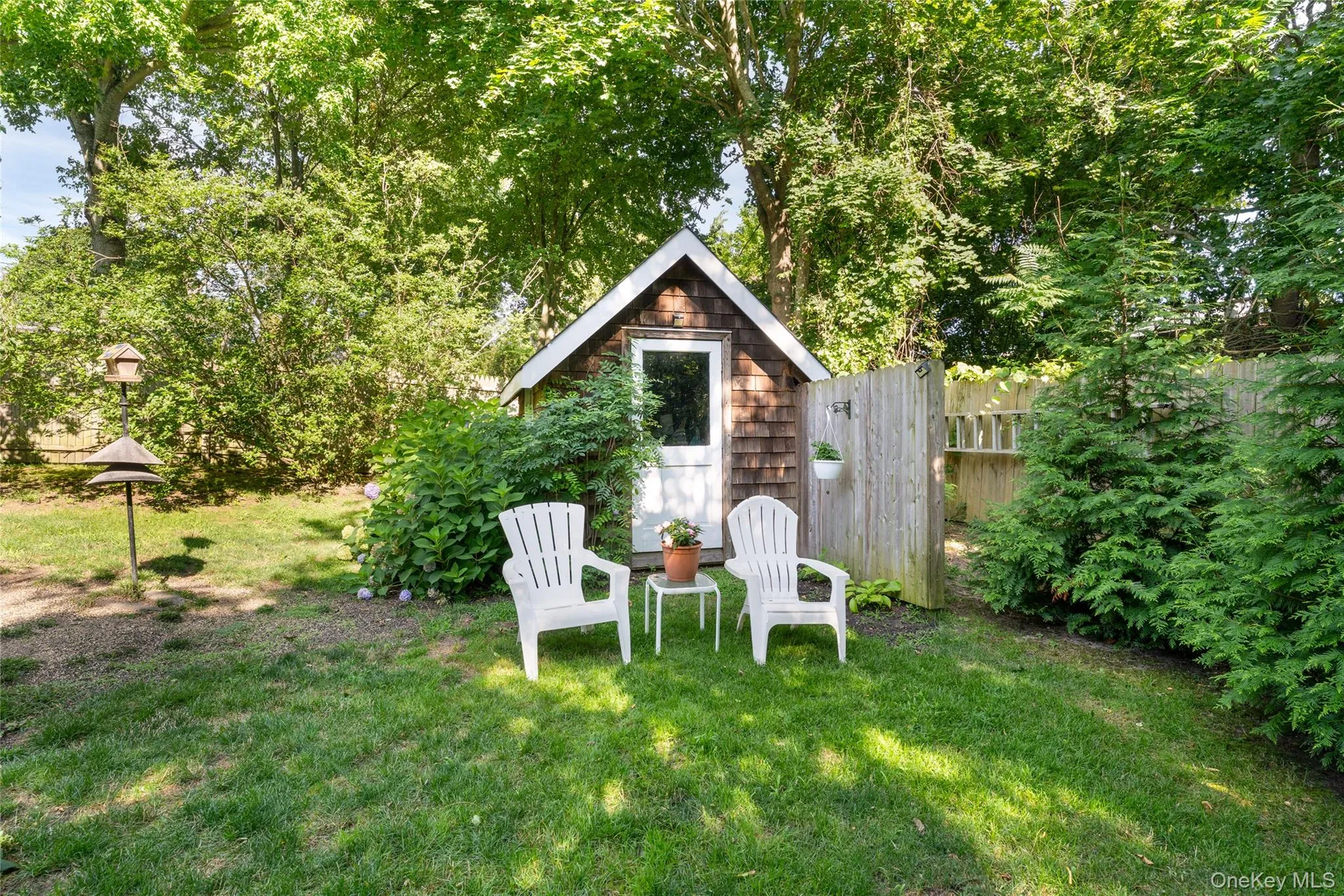 19 Washington Avenue, Southampton, NY, 2 Bedrooms Bedrooms, 6 Rooms Rooms,2 BathroomsBathrooms,Residential,For Rent,Washington,0,1034756 19 Washington Avenue, Southampton, NY, 2 Bedrooms Bedrooms, 6 Rooms Rooms,2 BathroomsBathrooms,Residential,For Rent,Washington,0,1034756
