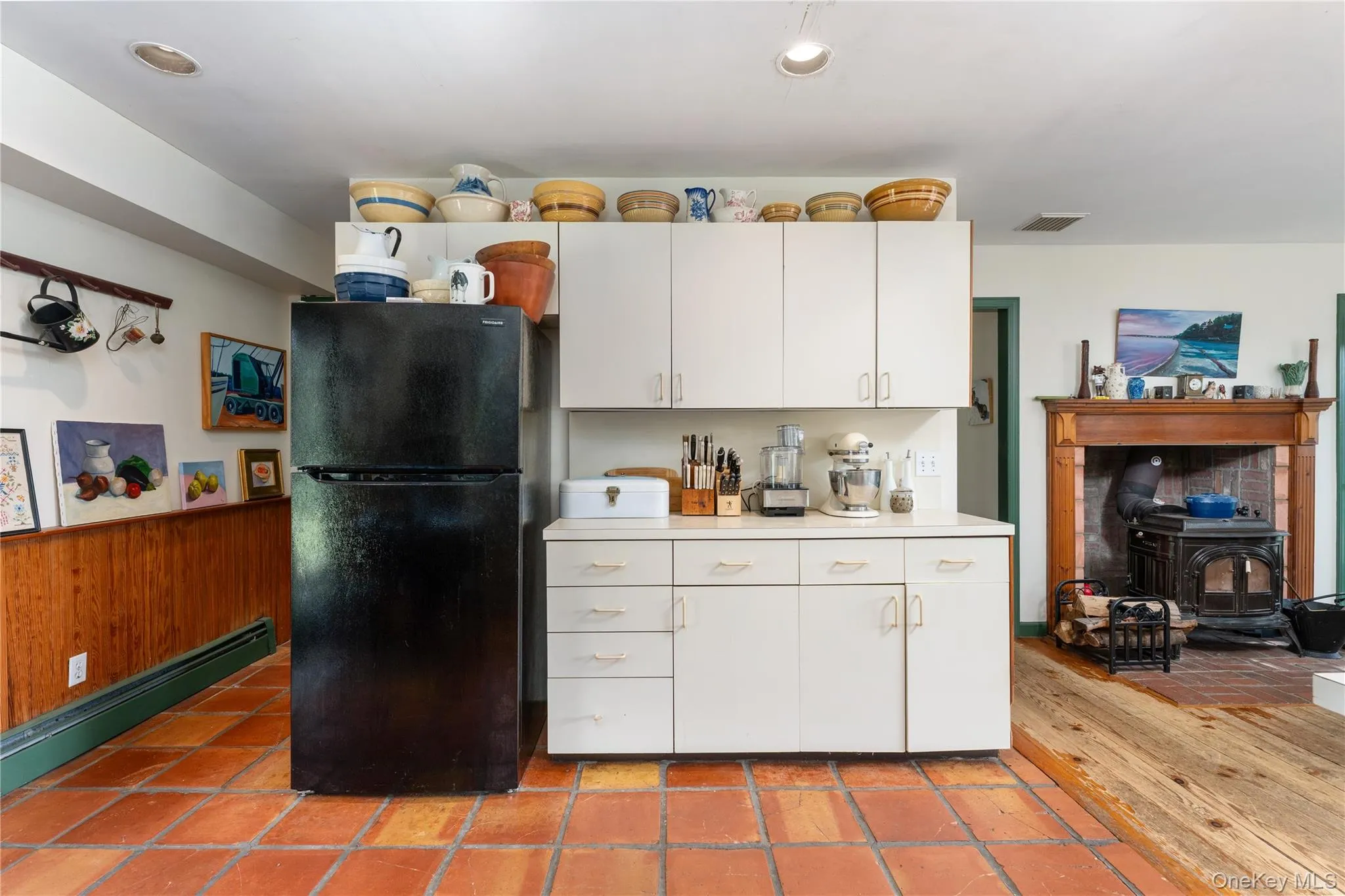 19 Washington Avenue, Southampton, NY, 2 Bedrooms Bedrooms, 6 Rooms Rooms,2 BathroomsBathrooms,Residential,For Rent,Washington,0,1034756 19 Washington Avenue, Southampton, NY, 2 Bedrooms Bedrooms, 6 Rooms Rooms,2 BathroomsBathrooms,Residential,For Rent,Washington,0,1034756