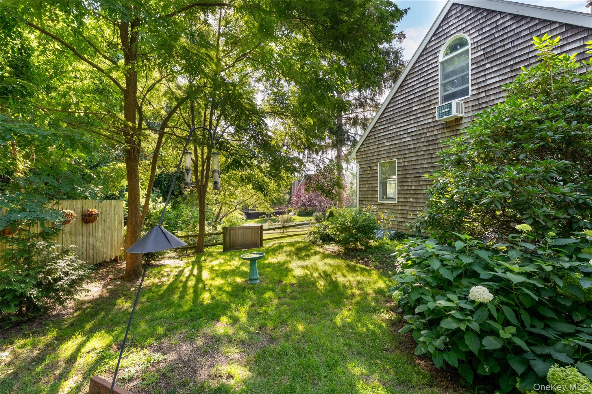 19 Washington Avenue, Southampton, NY, 2 Bedrooms Bedrooms, 6 Rooms Rooms,2 BathroomsBathrooms,Residential,For Rent,Washington,0,1034756 19 Washington Avenue, Southampton, NY, 2 Bedrooms Bedrooms, 6 Rooms Rooms,2 BathroomsBathrooms,Residential,For Rent,Washington,0,1034756