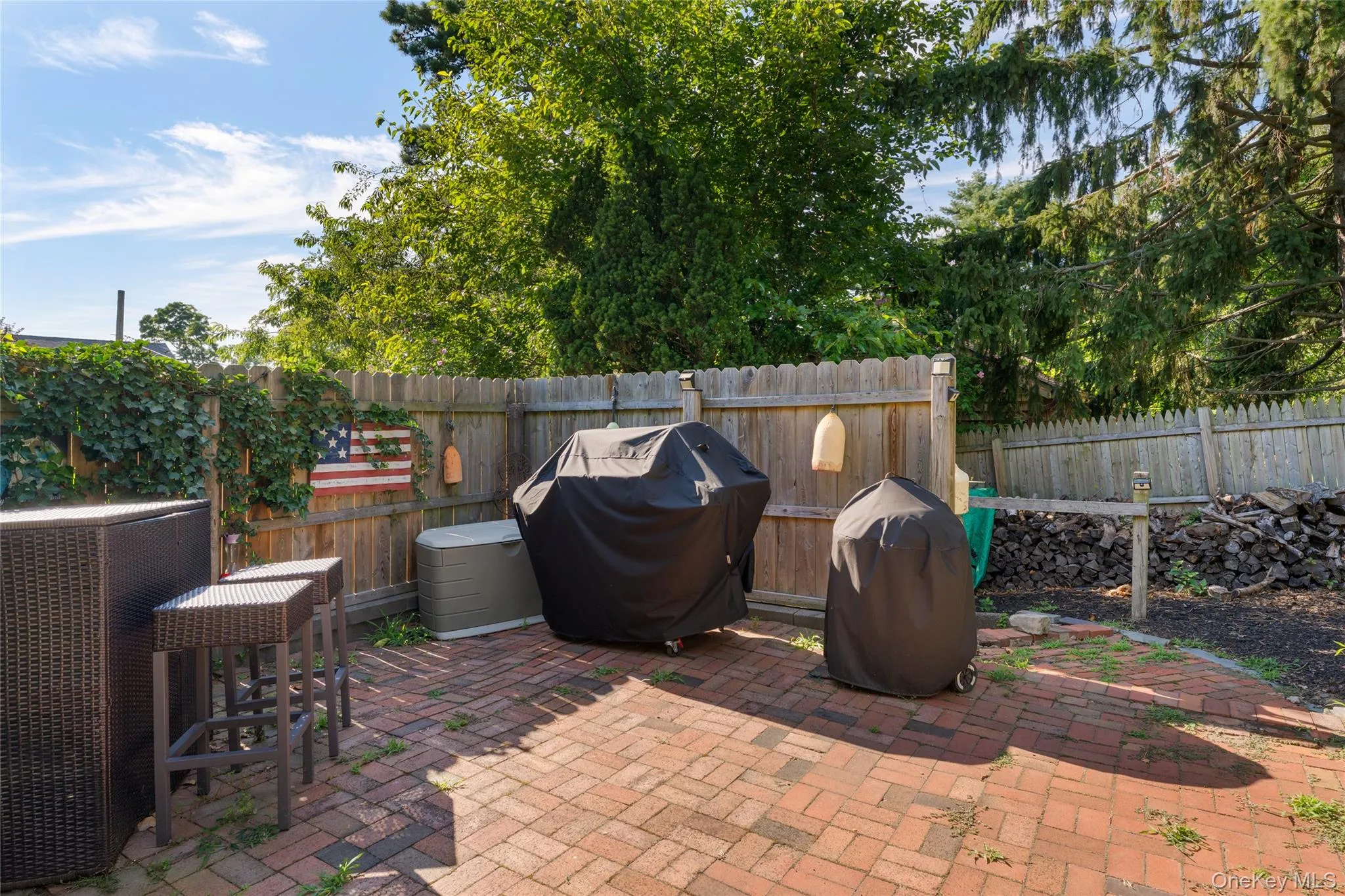 19 Washington Avenue, Southampton, NY, 2 Bedrooms Bedrooms, 6 Rooms Rooms,2 BathroomsBathrooms,Residential,For Rent,Washington,0,1034756 19 Washington Avenue, Southampton, NY, 2 Bedrooms Bedrooms, 6 Rooms Rooms,2 BathroomsBathrooms,Residential,For Rent,Washington,0,1034756