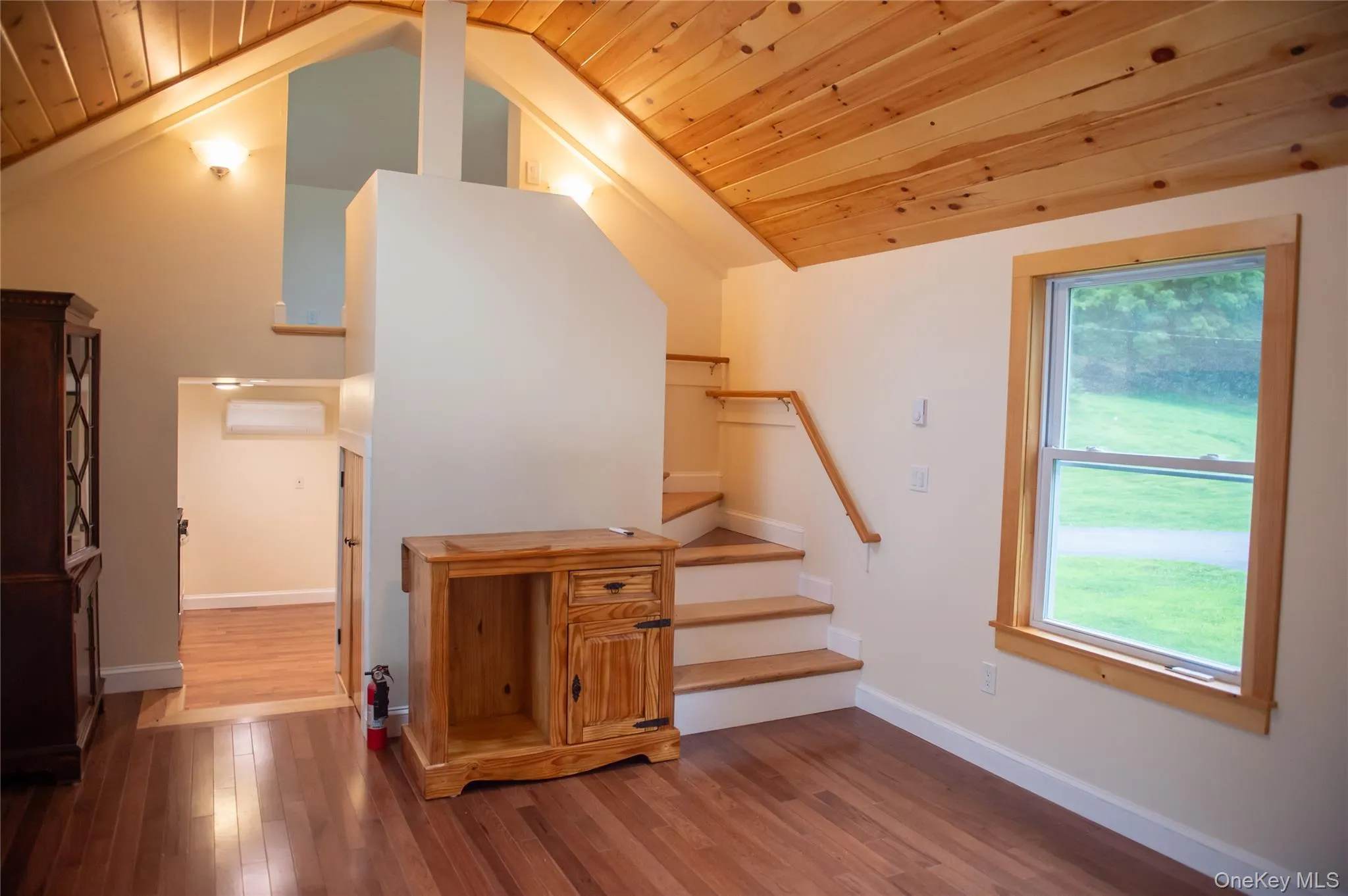 449 Quaker Lane, Hyde Park, NY, 1 Bedroom Bedrooms, 3 Rooms Rooms,1 BathroomBathrooms,Residential Lease,For Rent,Quaker,0,1034760 449 Quaker Lane, Hyde Park, NY, 1 Bedroom Bedrooms, 3 Rooms Rooms,1 BathroomBathrooms,Residential Lease,For Rent,Quaker,0,1034760