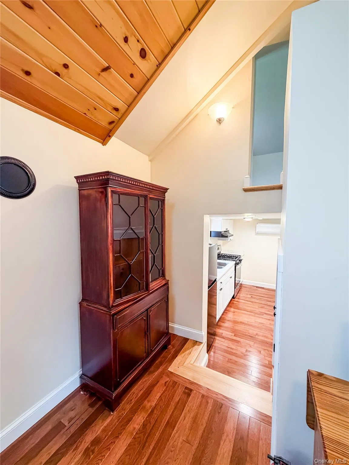 449 Quaker Lane, Hyde Park, NY, 1 Bedroom Bedrooms, 3 Rooms Rooms,1 BathroomBathrooms,Residential Lease,For Rent,Quaker,0,1034760 449 Quaker Lane, Hyde Park, NY, 1 Bedroom Bedrooms, 3 Rooms Rooms,1 BathroomBathrooms,Residential Lease,For Rent,Quaker,0,1034760