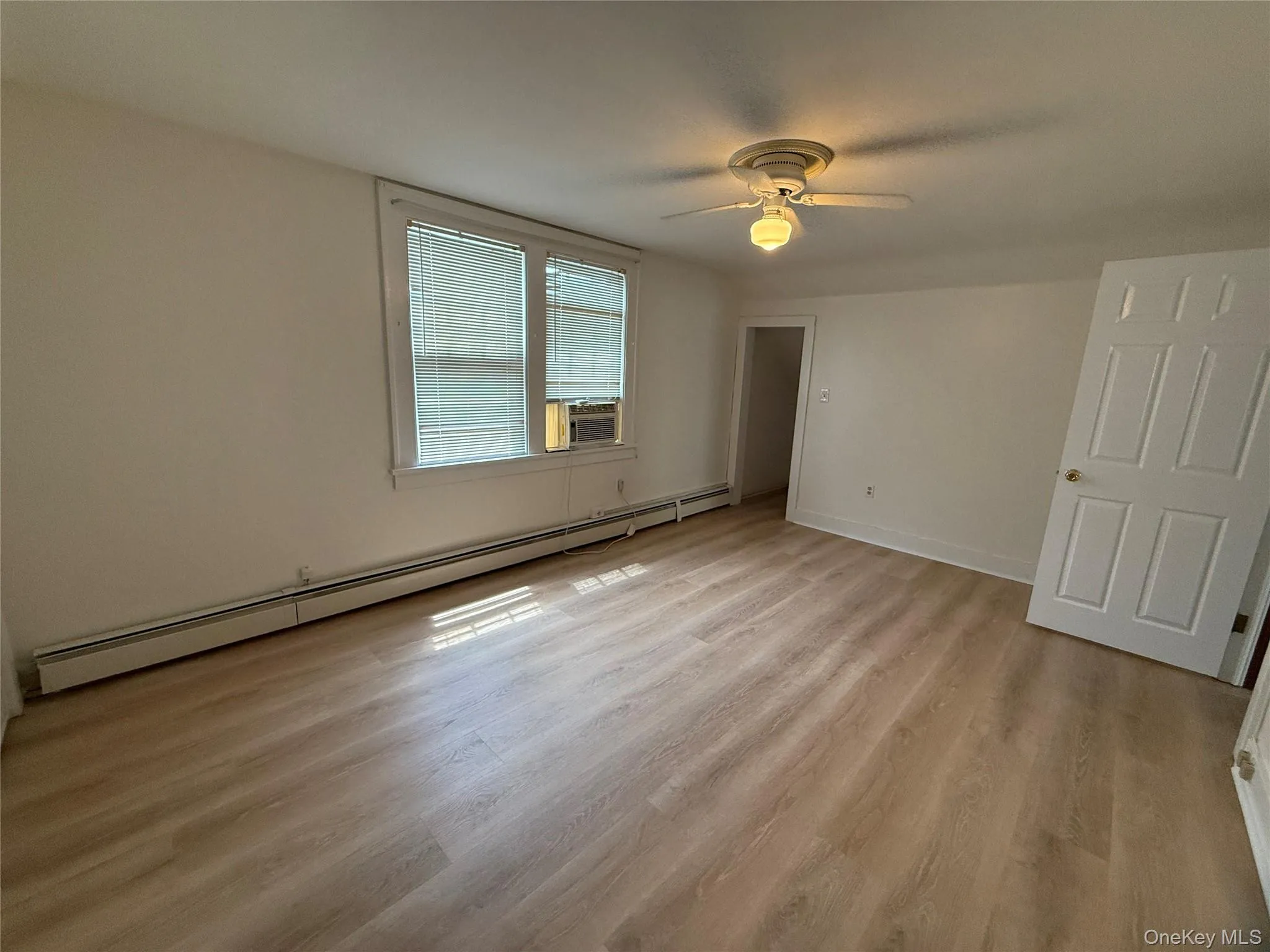 15 Tusten Avenue, Goshen, NY, 1 Bedroom Bedrooms, 3 Rooms Rooms,1 BathroomBathrooms,Residential Lease,For Rent,Tusten,0,1034762 15 Tusten Avenue, Goshen, NY, 1 Bedroom Bedrooms, 3 Rooms Rooms,1 BathroomBathrooms,Residential Lease,For Rent,Tusten,0,1034762