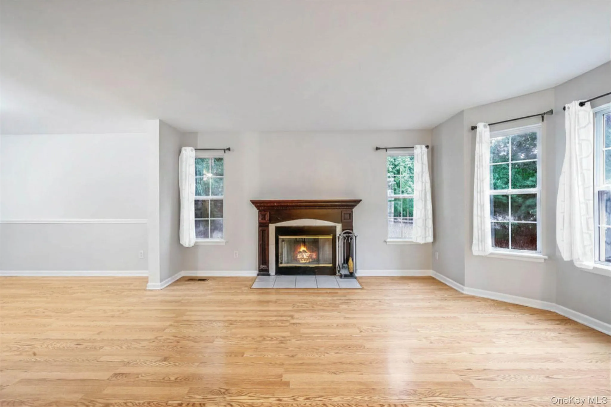 133 Cumberland Street, Brookhaven, NY, 4 Bedrooms Bedrooms, 12 Rooms Rooms,3 BathroomsBathrooms,Residential,For Rent,Cumberland,0,1034766 133 Cumberland Street, Brookhaven, NY, 4 Bedrooms Bedrooms, 12 Rooms Rooms,3 BathroomsBathrooms,Residential,For Rent,Cumberland,0,1034766