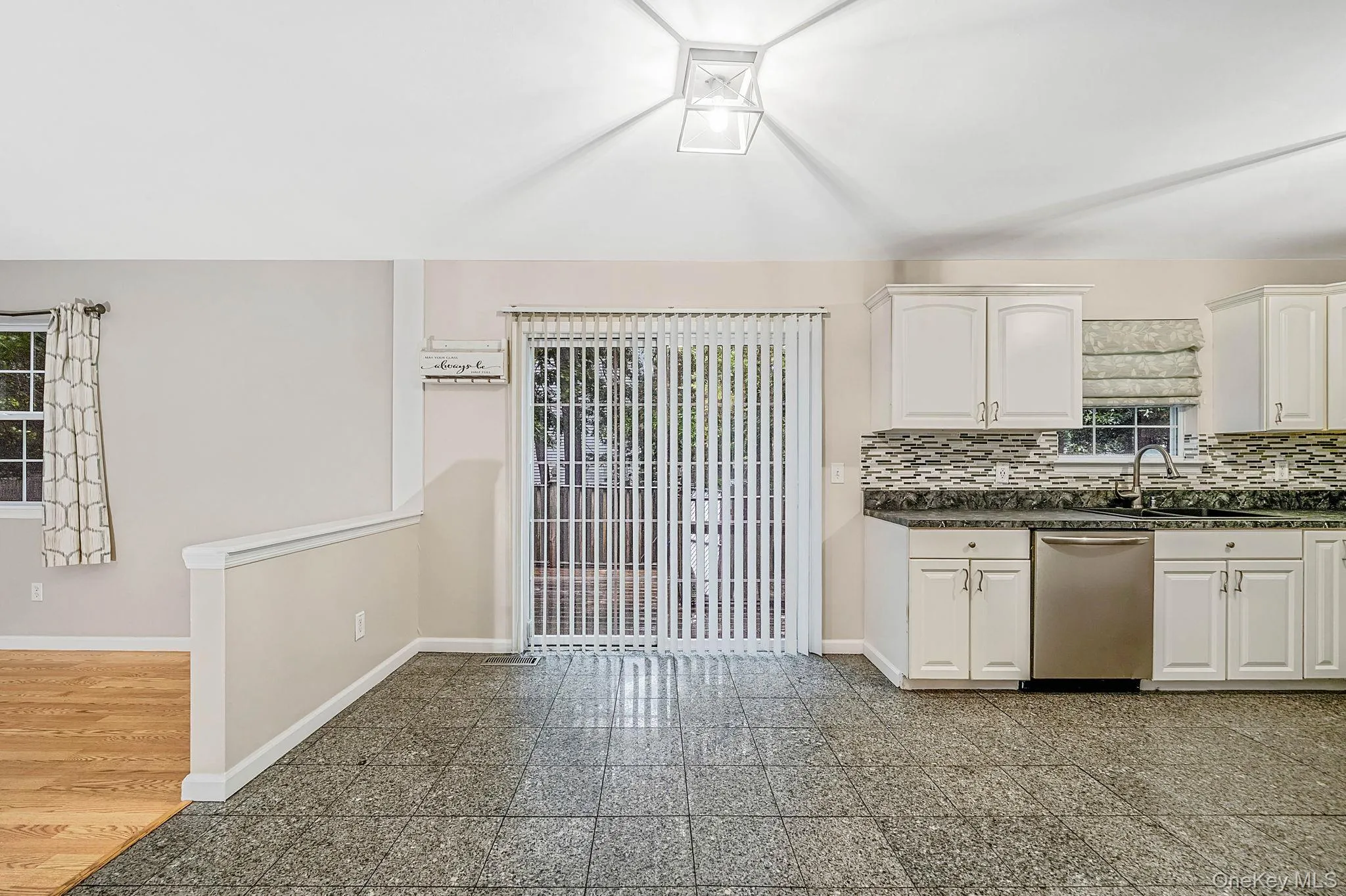 133 Cumberland Street, Brookhaven, NY, 4 Bedrooms Bedrooms, 12 Rooms Rooms,3 BathroomsBathrooms,Residential,For Rent,Cumberland,0,1034766 133 Cumberland Street, Brookhaven, NY, 4 Bedrooms Bedrooms, 12 Rooms Rooms,3 BathroomsBathrooms,Residential,For Rent,Cumberland,0,1034766
