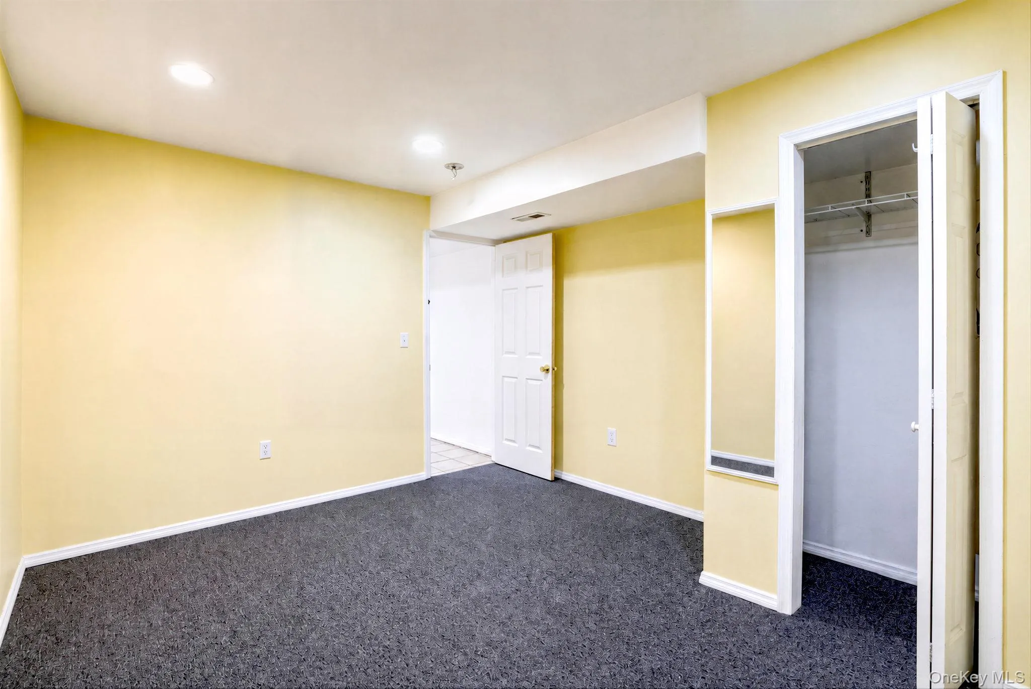 133 Cumberland Street, Brookhaven, NY, 4 Bedrooms Bedrooms, 12 Rooms Rooms,3 BathroomsBathrooms,Residential,For Rent,Cumberland,0,1034766 133 Cumberland Street, Brookhaven, NY, 4 Bedrooms Bedrooms, 12 Rooms Rooms,3 BathroomsBathrooms,Residential,For Rent,Cumberland,0,1034766