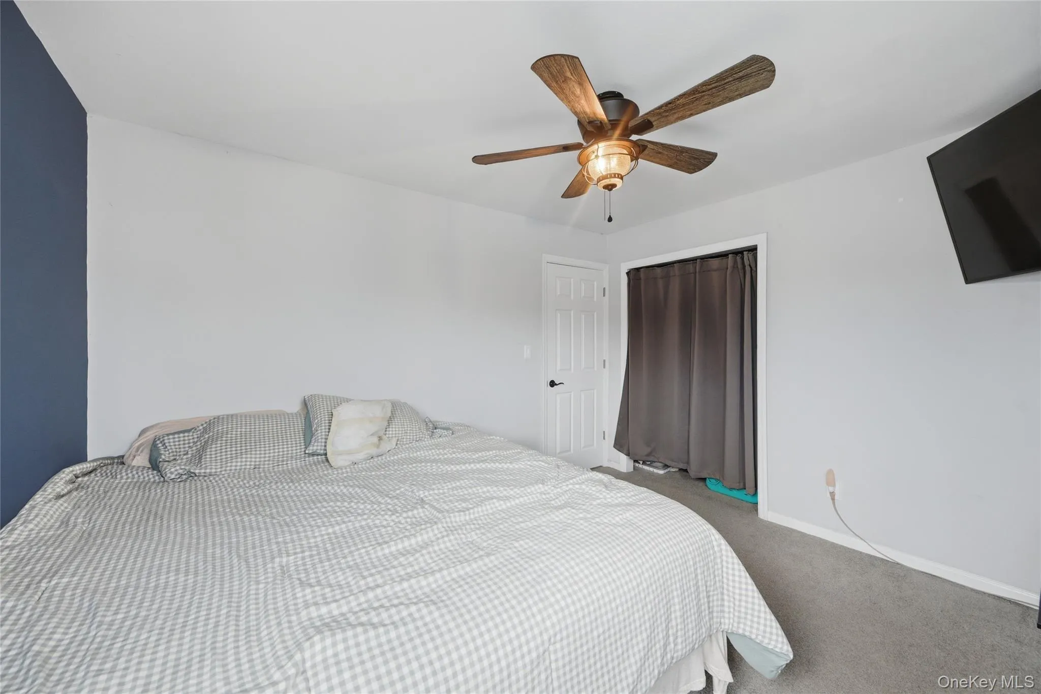 4 Farragut Avenue, Babylon, NY, 3 Bedrooms Bedrooms, 5 Rooms Rooms,2 BathroomsBathrooms,Residential,For Rent,Farragut,0,1034769 4 Farragut Avenue, Babylon, NY, 3 Bedrooms Bedrooms, 5 Rooms Rooms,2 BathroomsBathrooms,Residential,For Rent,Farragut,0,1034769