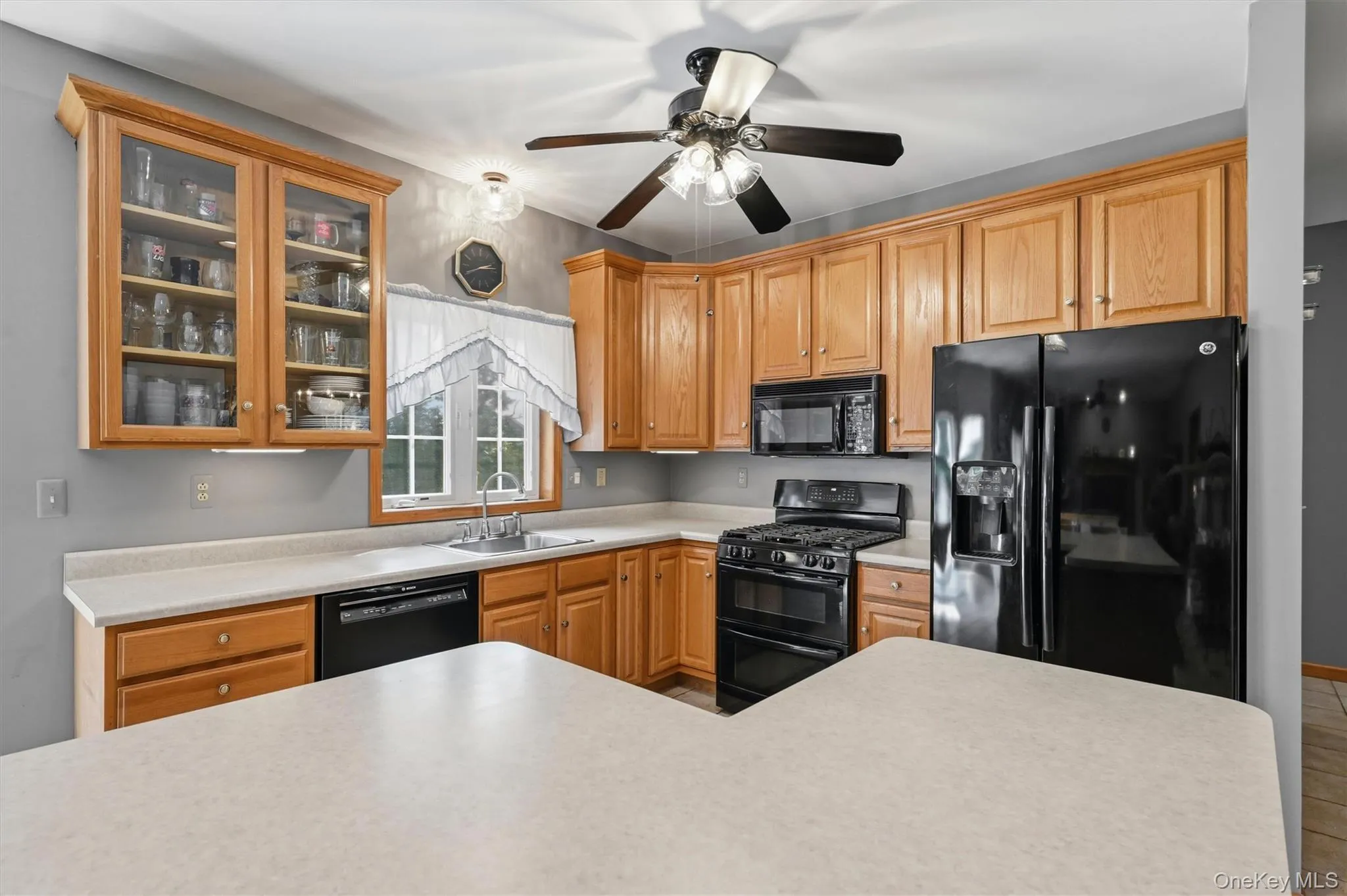 3 Garnett Hill Road, Blooming Grove, NY, 4 Bedrooms Bedrooms, 8 Rooms Rooms,2 BathroomsBathrooms,Residential,For Rent,Garnett Hill,0,1034771 3 Garnett Hill Road, Blooming Grove, NY, 4 Bedrooms Bedrooms, 8 Rooms Rooms,2 BathroomsBathrooms,Residential,For Rent,Garnett Hill,0,1034771