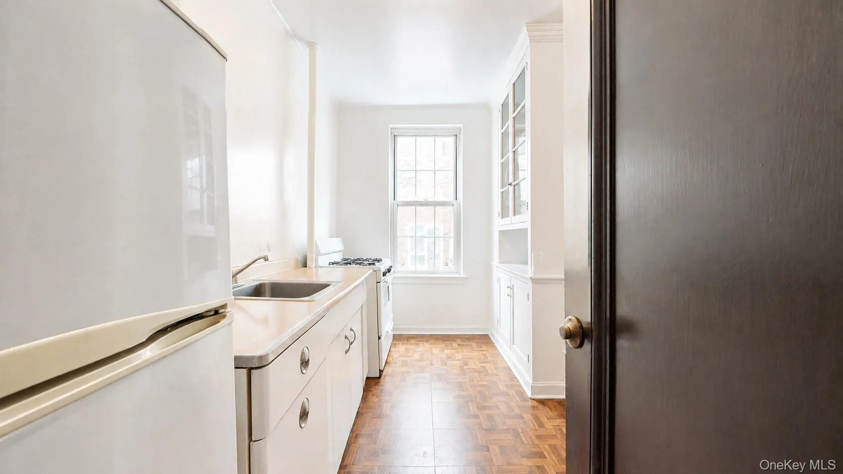 37-22 85th Street, New York, NY, 2 Bedrooms Bedrooms, 6 Rooms Rooms,1 BathroomBathrooms,Residential,For Rent,85th,0,1034778 37-22 85th Street, New York, NY, 2 Bedrooms Bedrooms, 6 Rooms Rooms,1 BathroomBathrooms,Residential,For Rent,85th,0,1034778