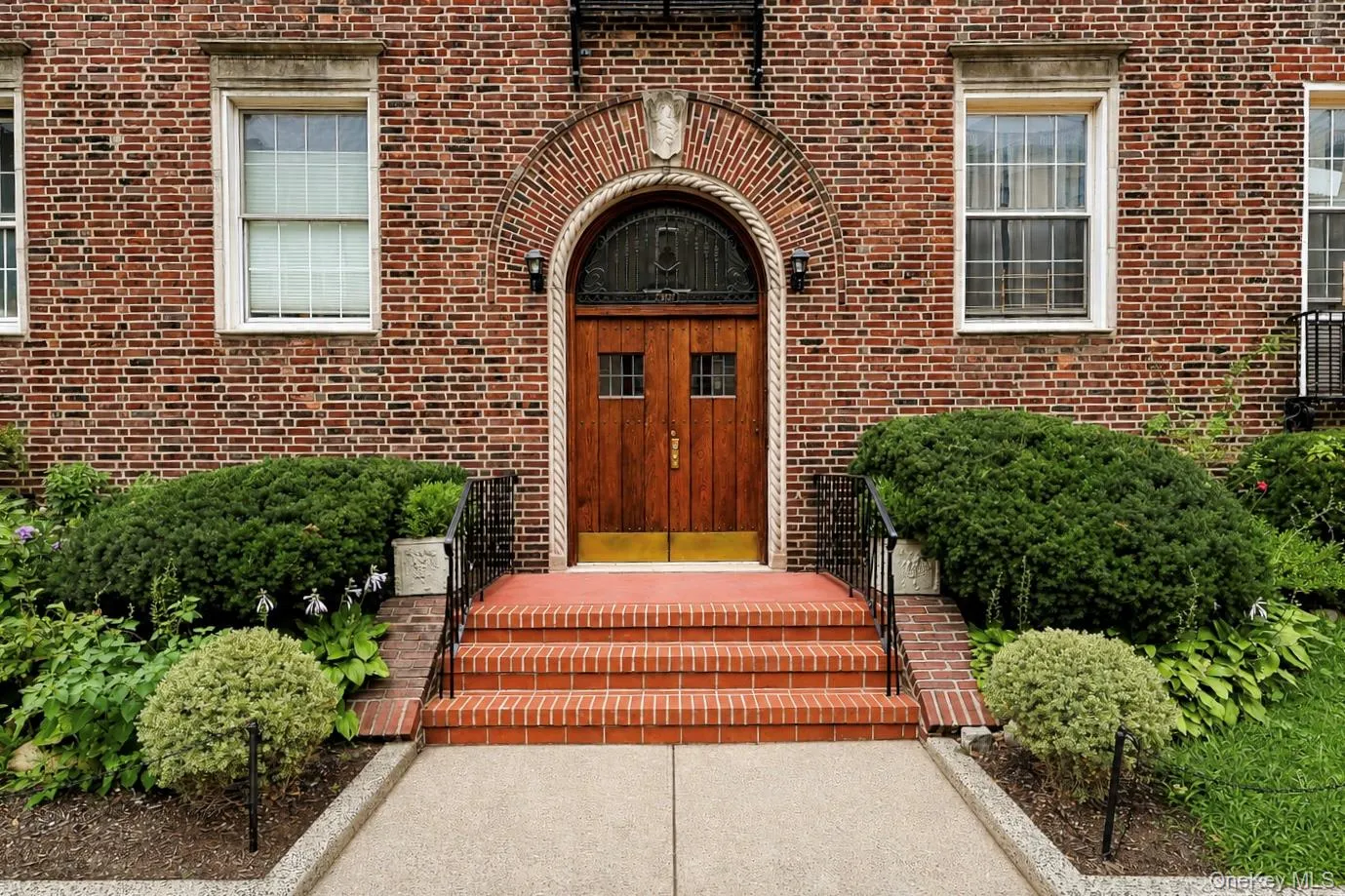 37-22 85th Street, New York, NY, 2 Bedrooms Bedrooms, 6 Rooms Rooms,1 BathroomBathrooms,Residential,For Rent,85th,0,1034778 37-22 85th Street, New York, NY, 2 Bedrooms Bedrooms, 6 Rooms Rooms,1 BathroomBathrooms,Residential,For Rent,85th,0,1034778