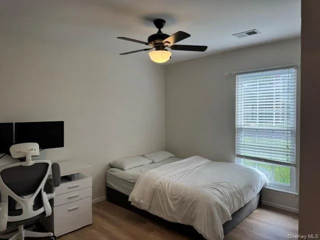 2nd BEDROOM 2nd BEDROOM