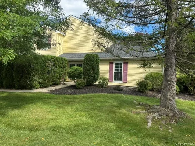 34 Candlestick Court, Warwick (town), NY, 3 Bedrooms Bedrooms, 6 Rooms Rooms,2 BathroomsBathrooms,Residential Lease,For Rent,Candlestick,0,1034780 34 Candlestick Court, Warwick (town), NY, 3 Bedrooms Bedrooms, 6 Rooms Rooms,2 BathroomsBathrooms,Residential Lease,For Rent,Candlestick,0,1034780