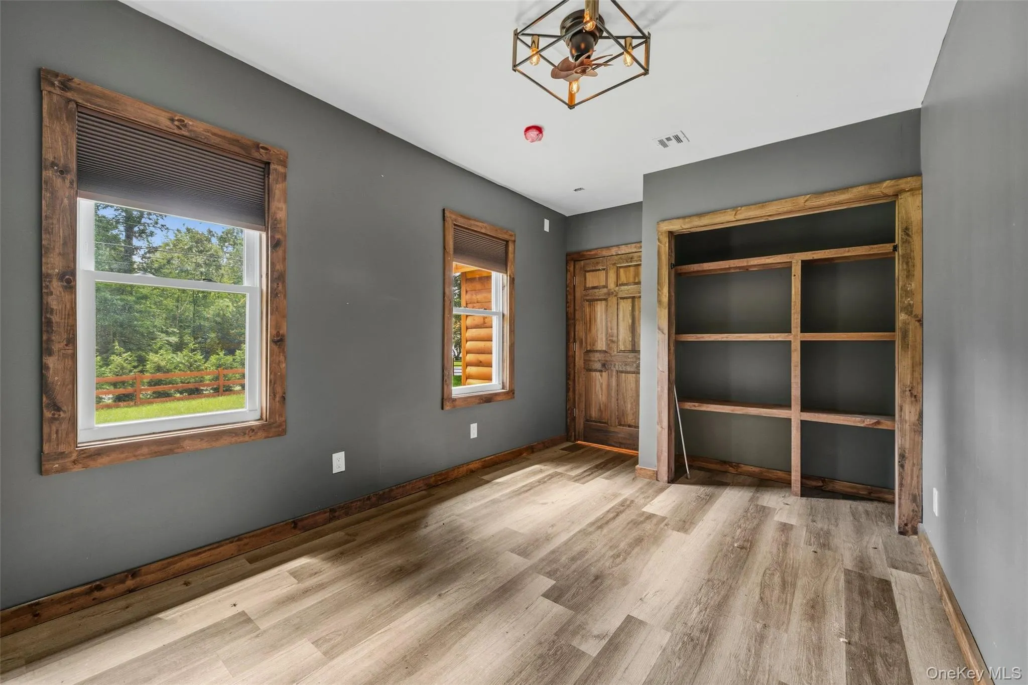 Bedroom #1 with vinyl flooring Bedroom #1 with vinyl flooring