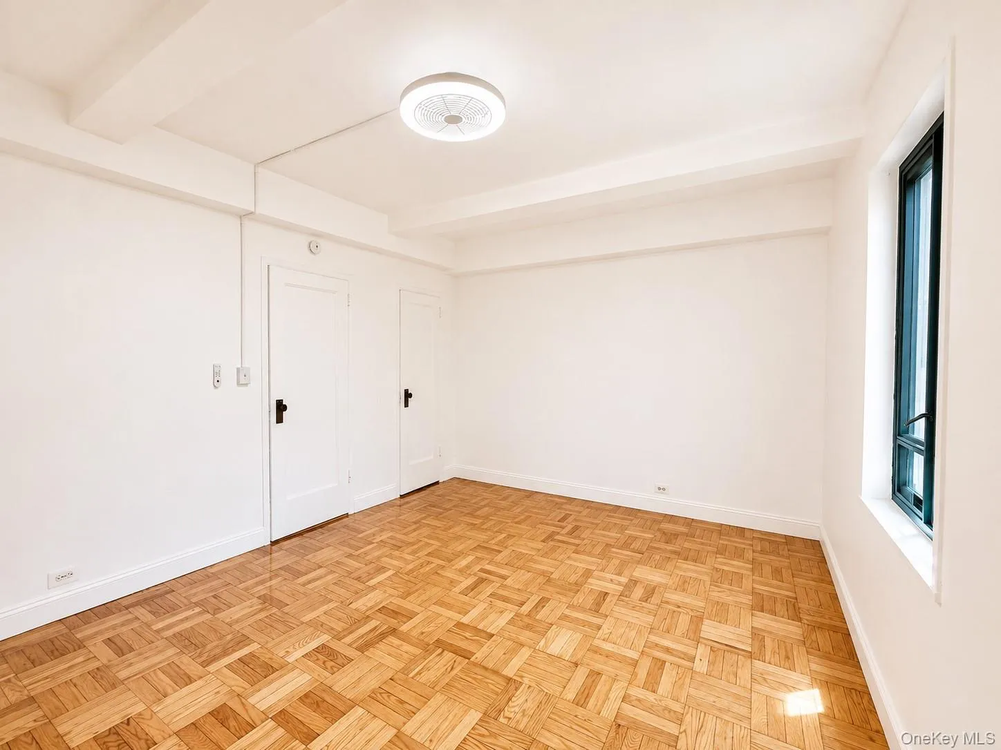 1564 Unionport Road, New York, NY, 1 Bedroom Bedrooms, 3 Rooms Rooms,1 BathroomBathrooms,Residential,For Rent,Unionport,0,1034787 1564 Unionport Road, New York, NY, 1 Bedroom Bedrooms, 3 Rooms Rooms,1 BathroomBathrooms,Residential,For Rent,Unionport,0,1034787