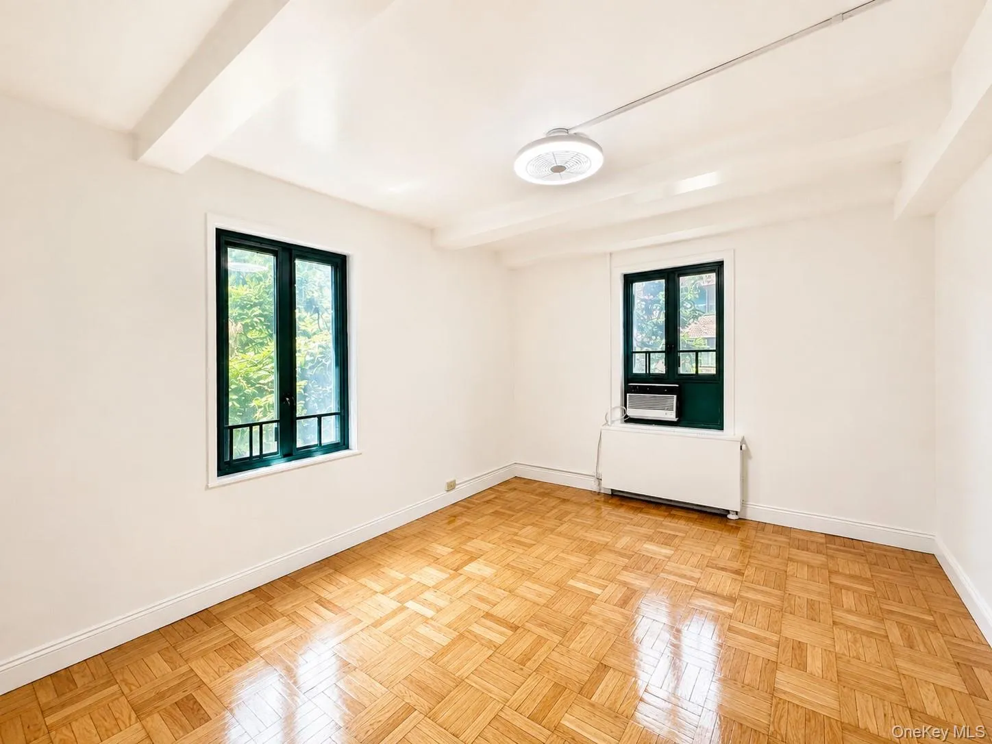1564 Unionport Road, New York, NY, 1 Bedroom Bedrooms, 3 Rooms Rooms,1 BathroomBathrooms,Residential,For Rent,Unionport,0,1034787 1564 Unionport Road, New York, NY, 1 Bedroom Bedrooms, 3 Rooms Rooms,1 BathroomBathrooms,Residential,For Rent,Unionport,0,1034787