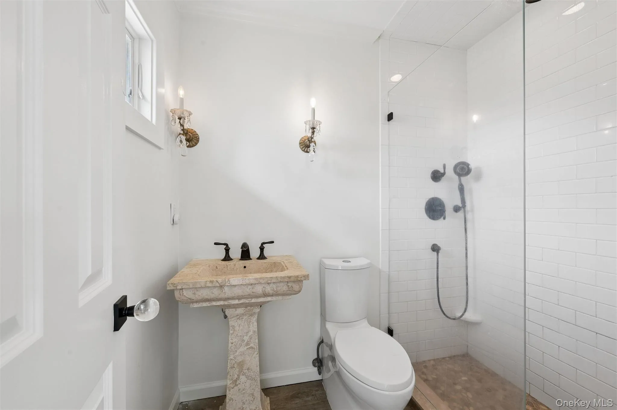84 Evergreen Avenue, Brookhaven, NY, 2 Bedrooms Bedrooms, 5 Rooms Rooms,2 BathroomsBathrooms,Residential,For Rent,Evergreen,0,1034789 84 Evergreen Avenue, Brookhaven, NY, 2 Bedrooms Bedrooms, 5 Rooms Rooms,2 BathroomsBathrooms,Residential,For Rent,Evergreen,0,1034789