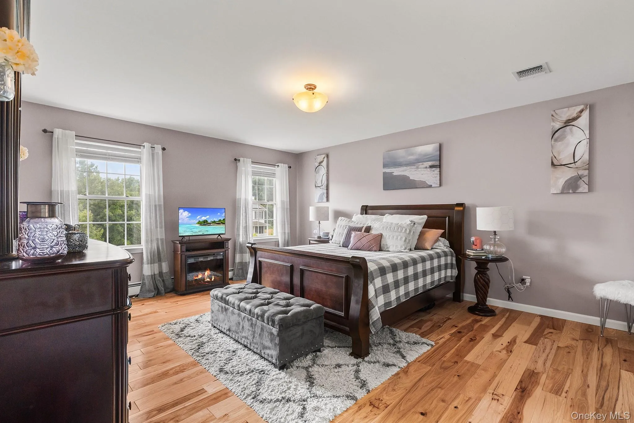 6 Apple Lane, Lloyd, NY, 4 Bedrooms Bedrooms, 9 Rooms Rooms,2 BathroomsBathrooms,Residential,For Rent,Apple,0,1034790 6 Apple Lane, Lloyd, NY, 4 Bedrooms Bedrooms, 9 Rooms Rooms,2 BathroomsBathrooms,Residential,For Rent,Apple,0,1034790