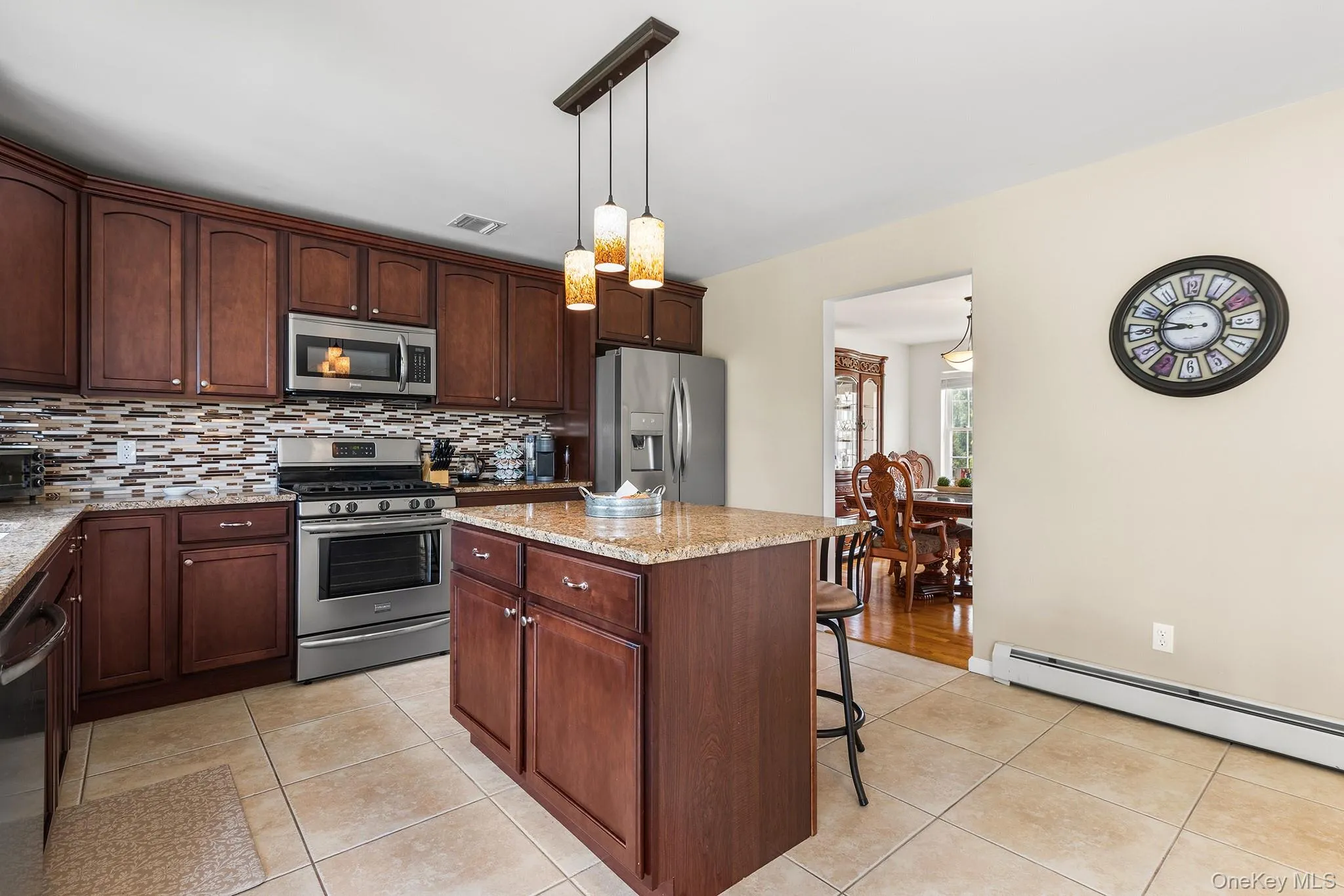 6 Apple Lane, Lloyd, NY, 4 Bedrooms Bedrooms, 9 Rooms Rooms,2 BathroomsBathrooms,Residential,For Rent,Apple,0,1034790 6 Apple Lane, Lloyd, NY, 4 Bedrooms Bedrooms, 9 Rooms Rooms,2 BathroomsBathrooms,Residential,For Rent,Apple,0,1034790