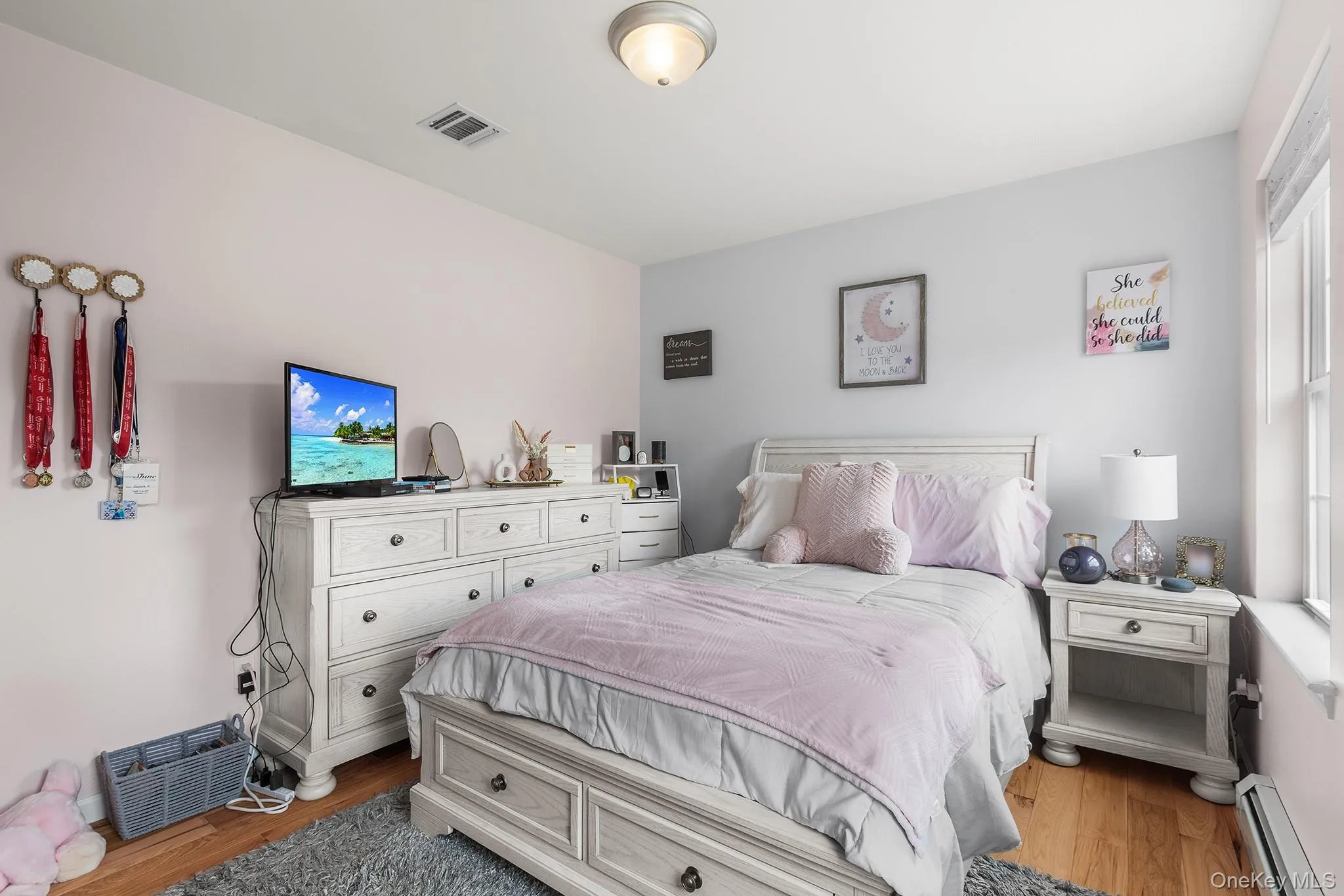 6 Apple Lane, Lloyd, NY, 4 Bedrooms Bedrooms, 9 Rooms Rooms,2 BathroomsBathrooms,Residential,For Rent,Apple,0,1034790 6 Apple Lane, Lloyd, NY, 4 Bedrooms Bedrooms, 9 Rooms Rooms,2 BathroomsBathrooms,Residential,For Rent,Apple,0,1034790